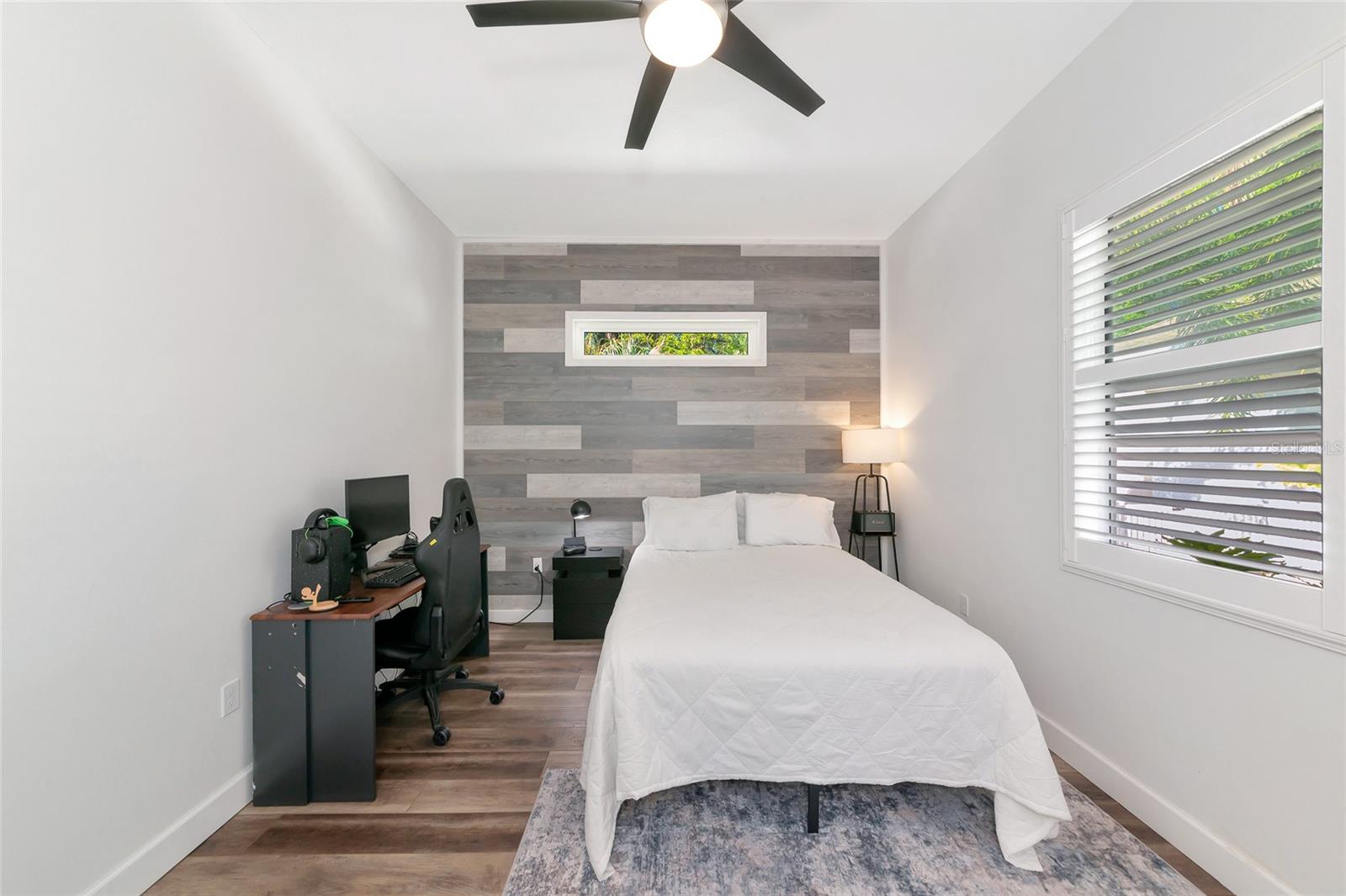 Image 45 of 99 For 702 Woodview Way