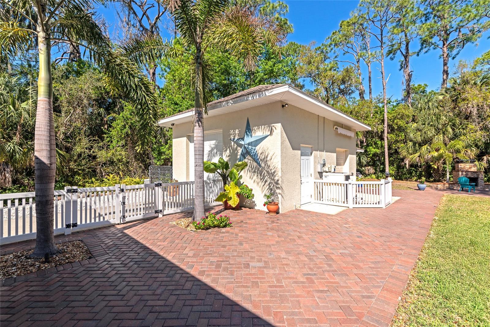 Image 63 of 99 For 702 Woodview Way