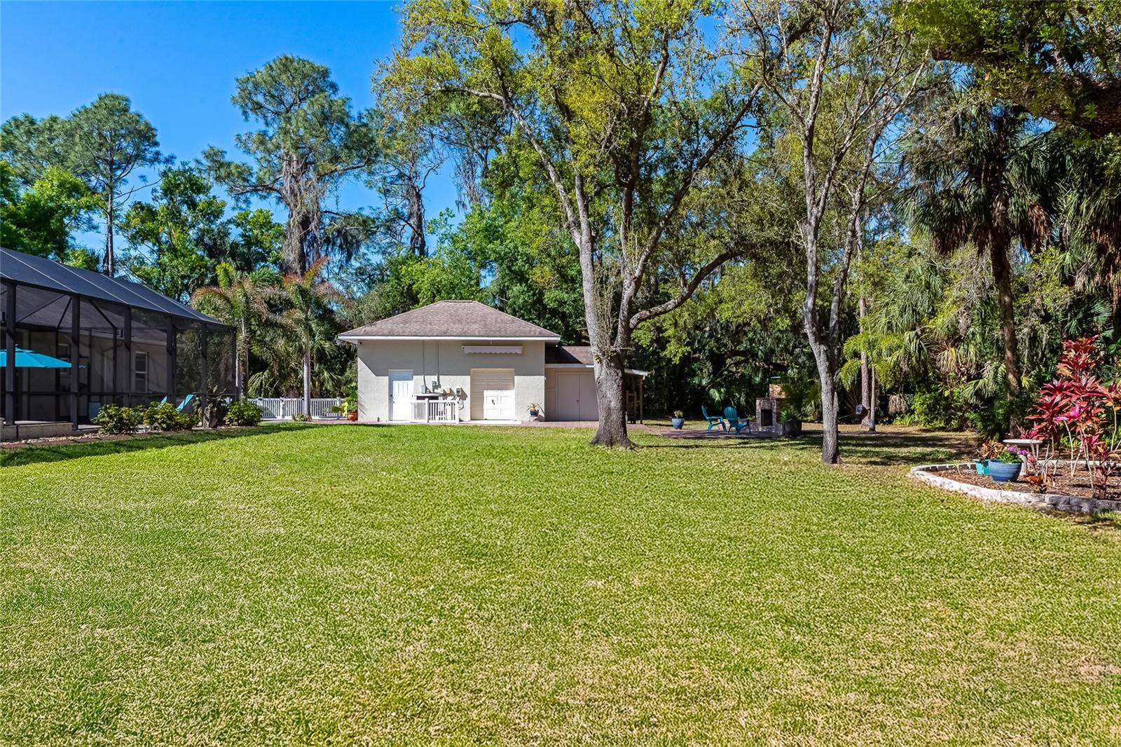 Image 70 of 99 For 702 Woodview Way