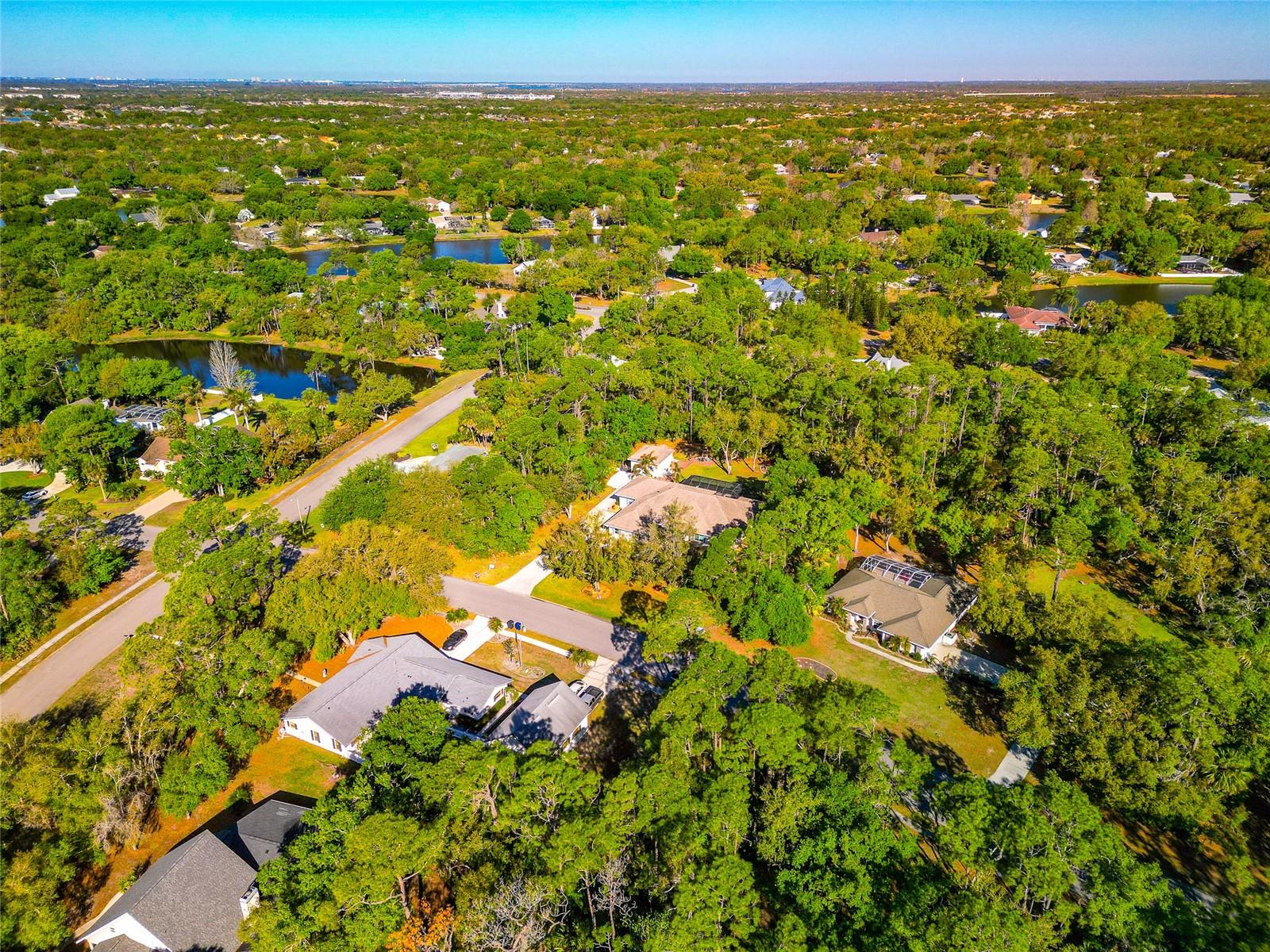 Image 90 of 99 For 702 Woodview Way