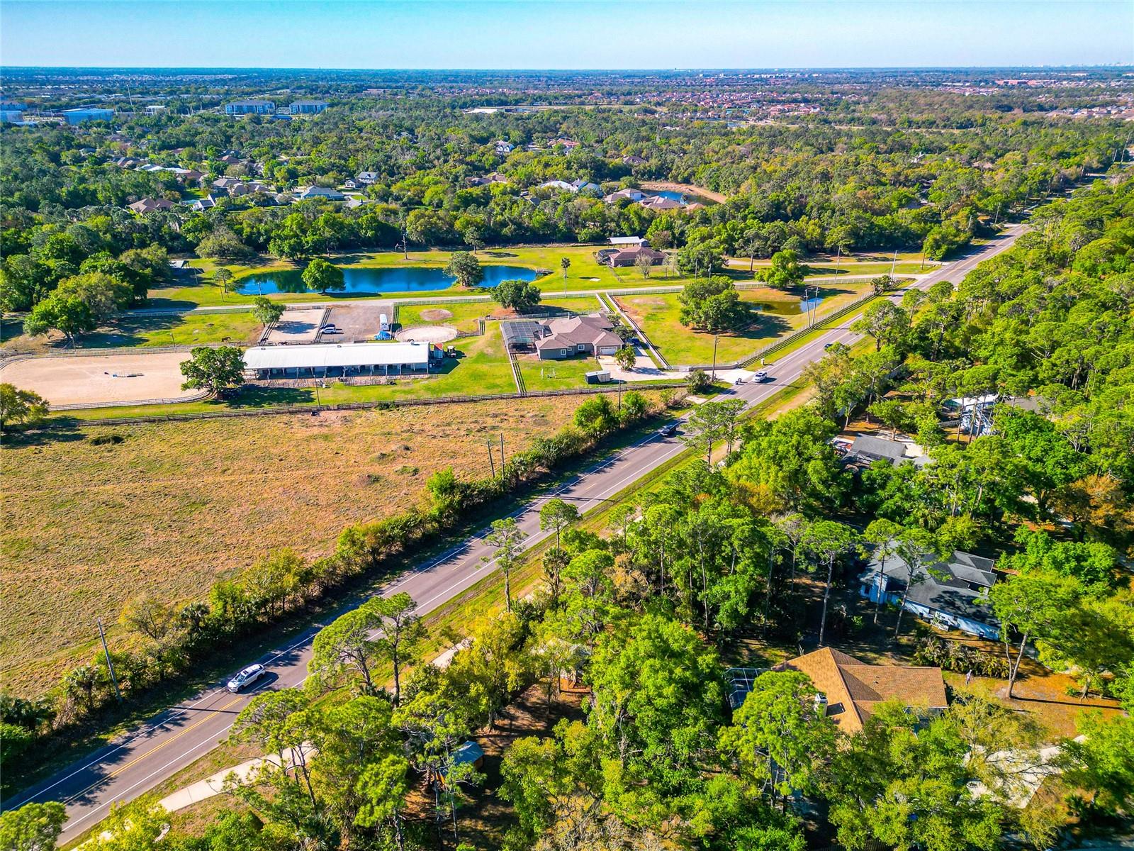 Image 91 of 99 For 702 Woodview Way