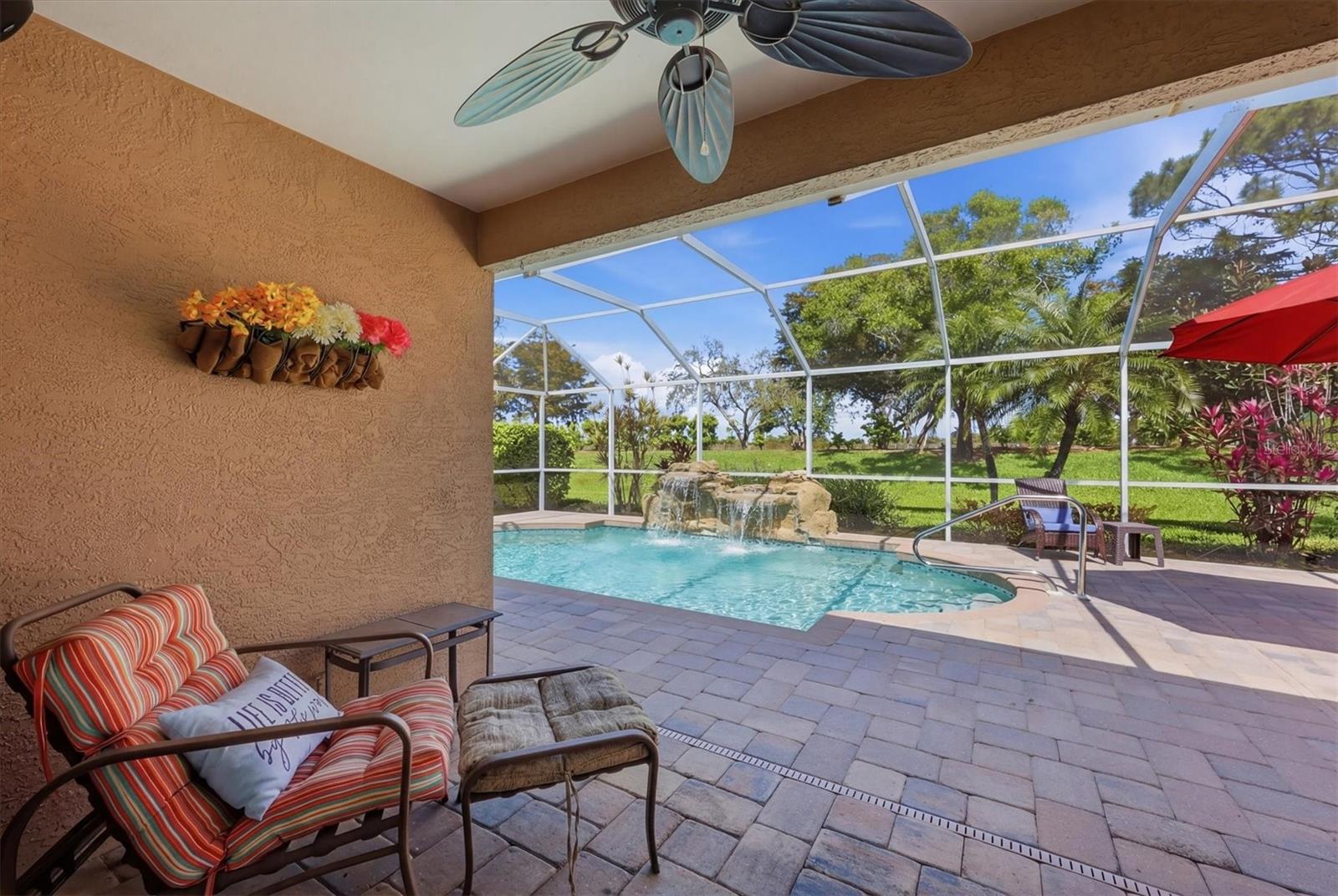 Image 27 of 55 For 4921 Thames Lane