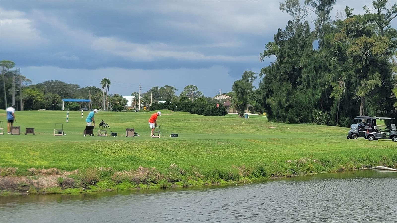 Image 14 of 16 For 320 Barcelona Drive 320