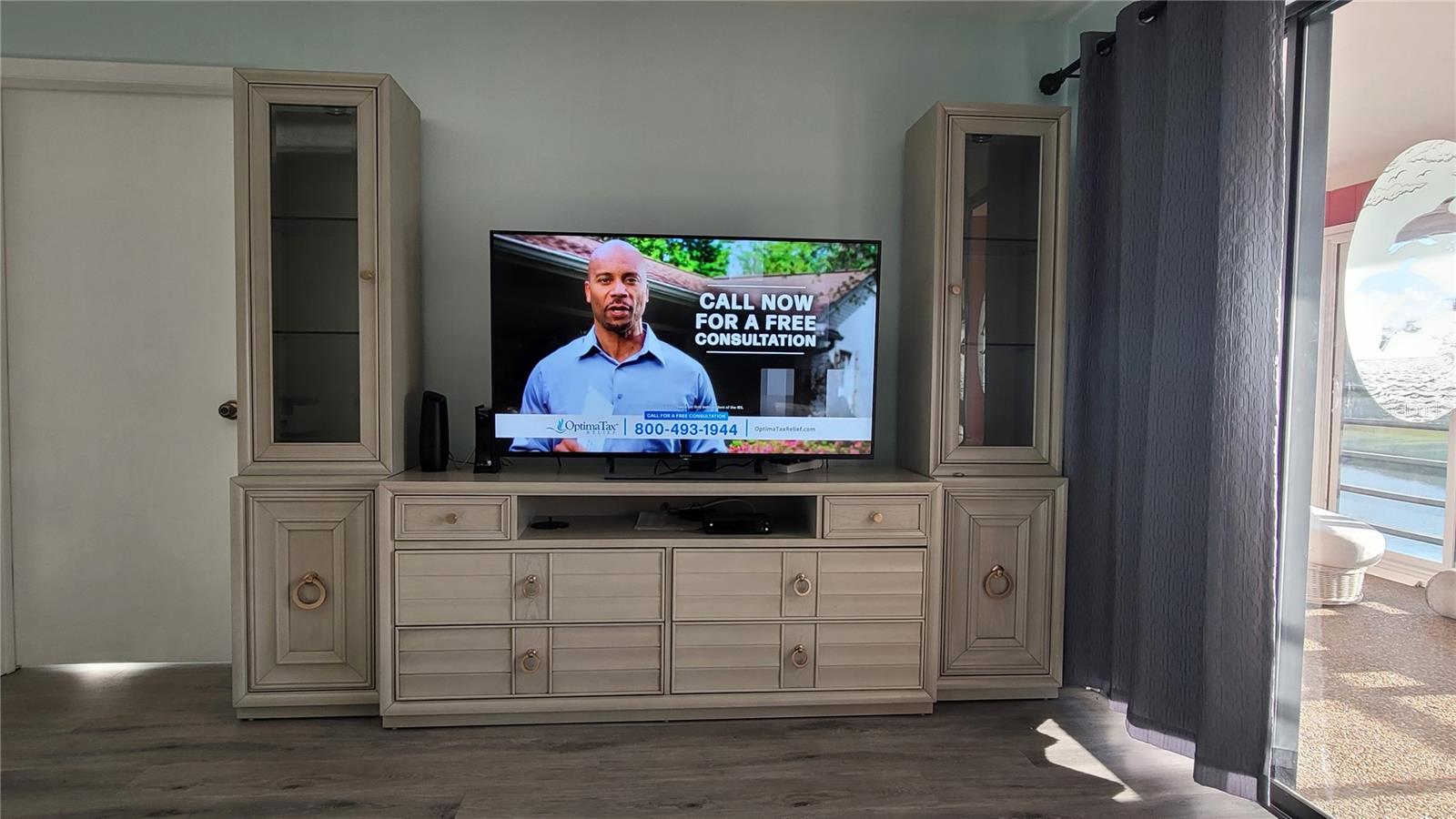 Image 5 of 16 For 320 Barcelona Drive 320