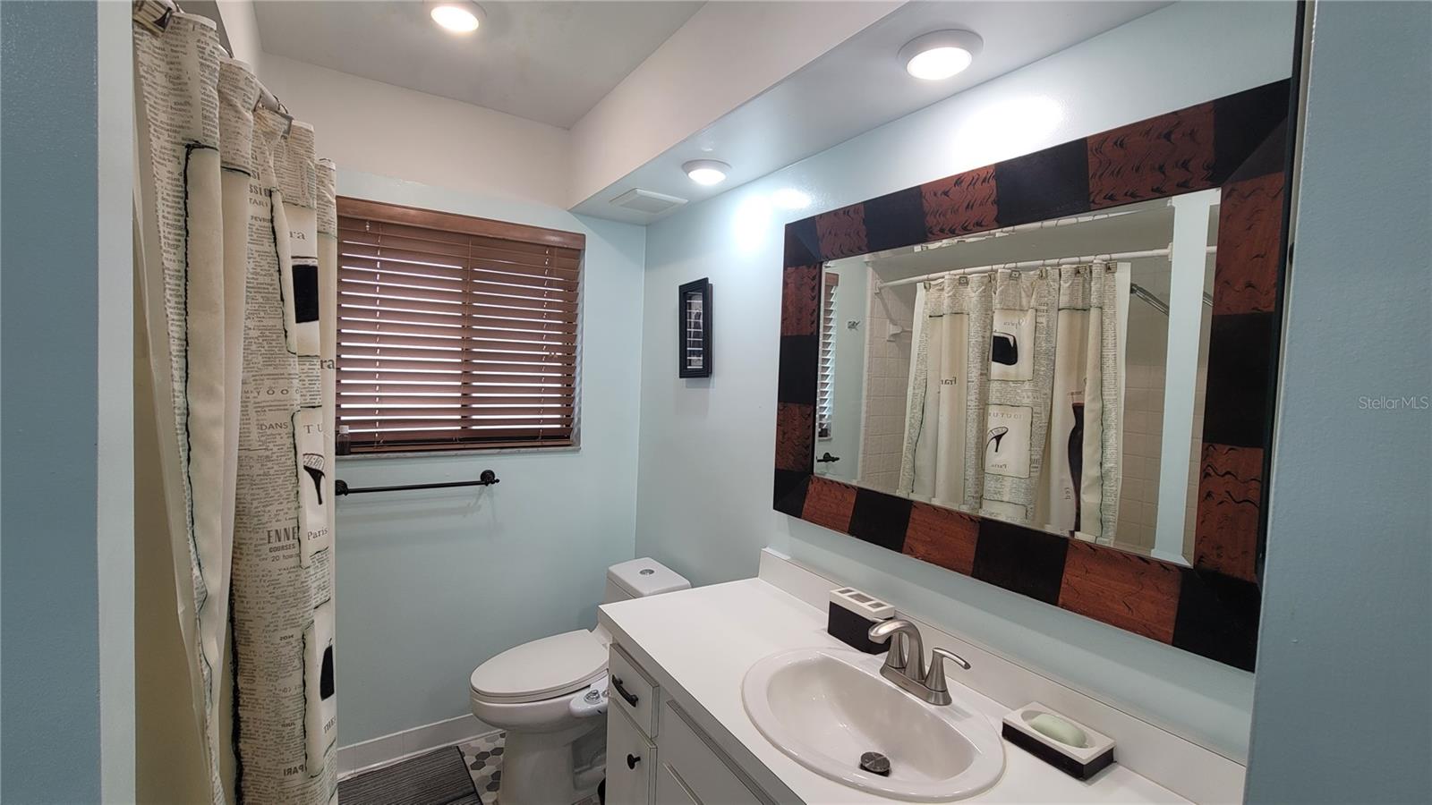 Image 9 of 16 For 320 Barcelona Drive 320