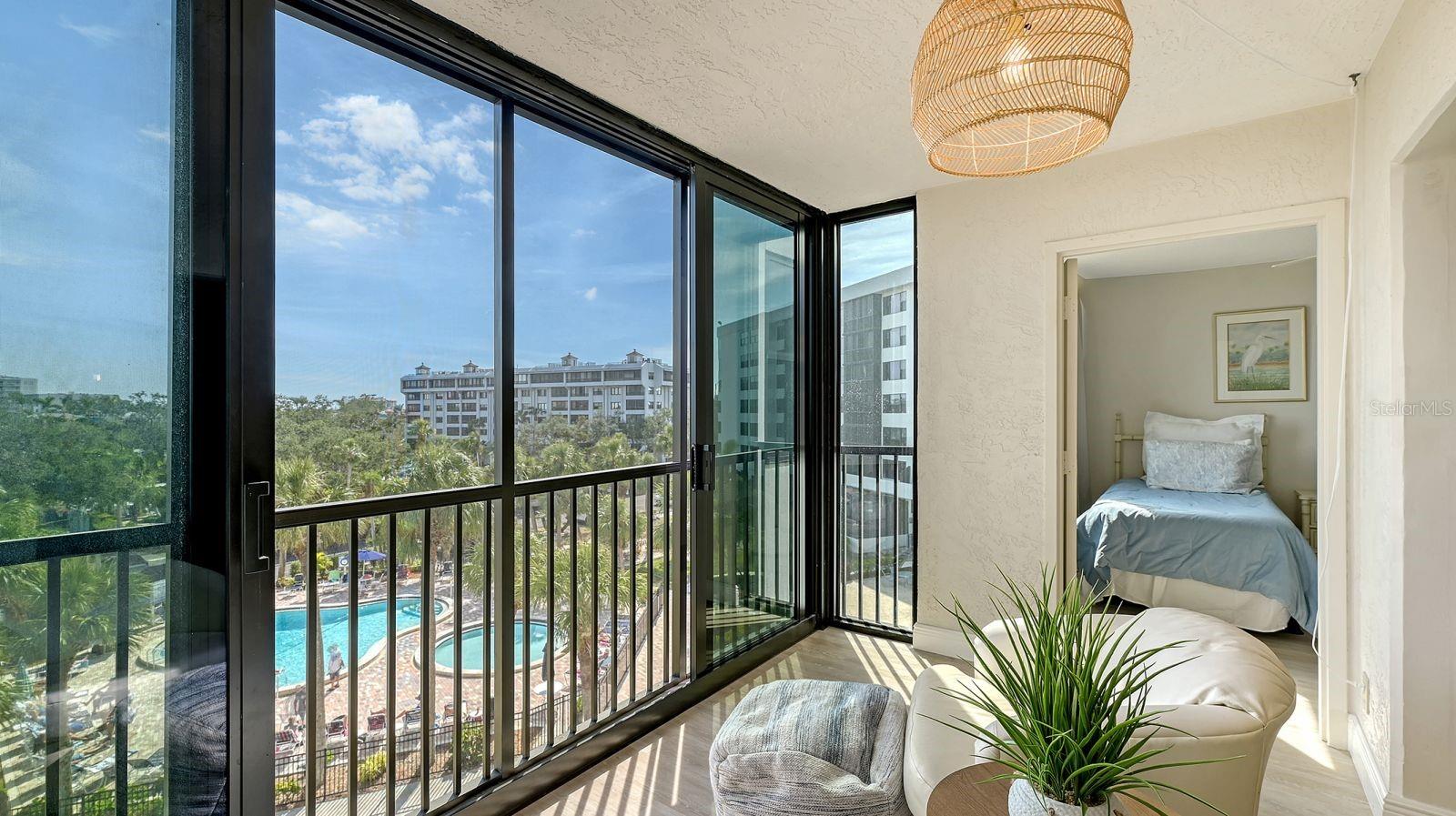 Image 12 of 63 For 5855 Midnight Pass Road 404