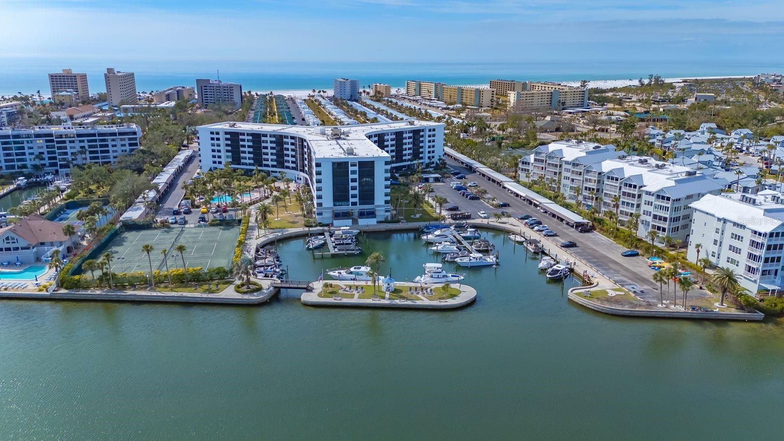 Image 57 of 63 For 5855 Midnight Pass Road 404