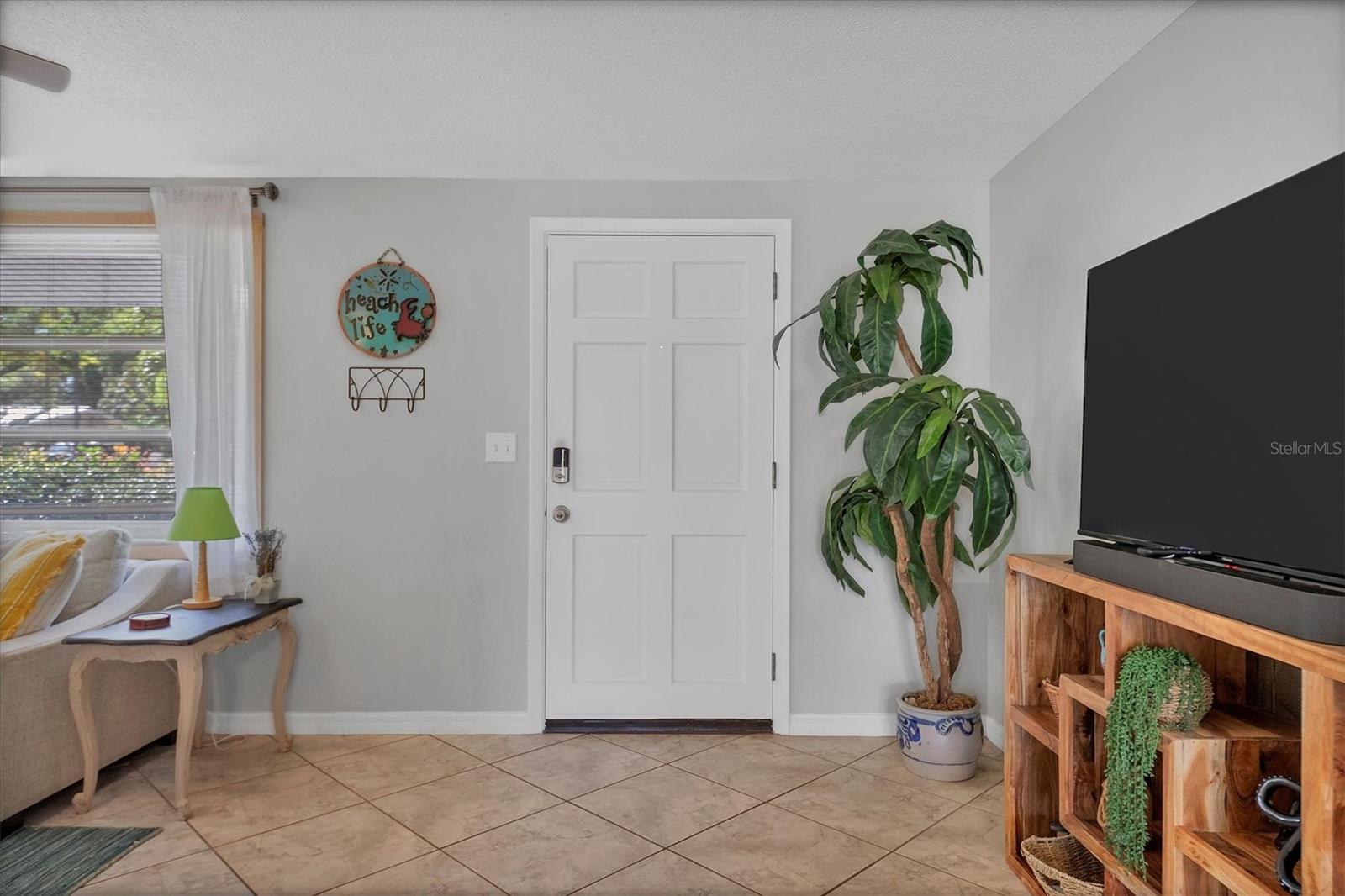 Image 5 of 34 For 2323 Doud Street