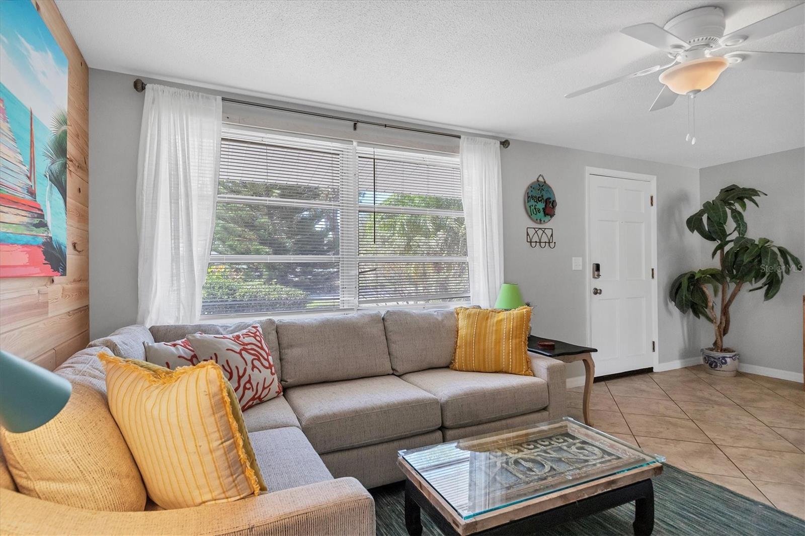 Image 9 of 34 For 2323 Doud Street