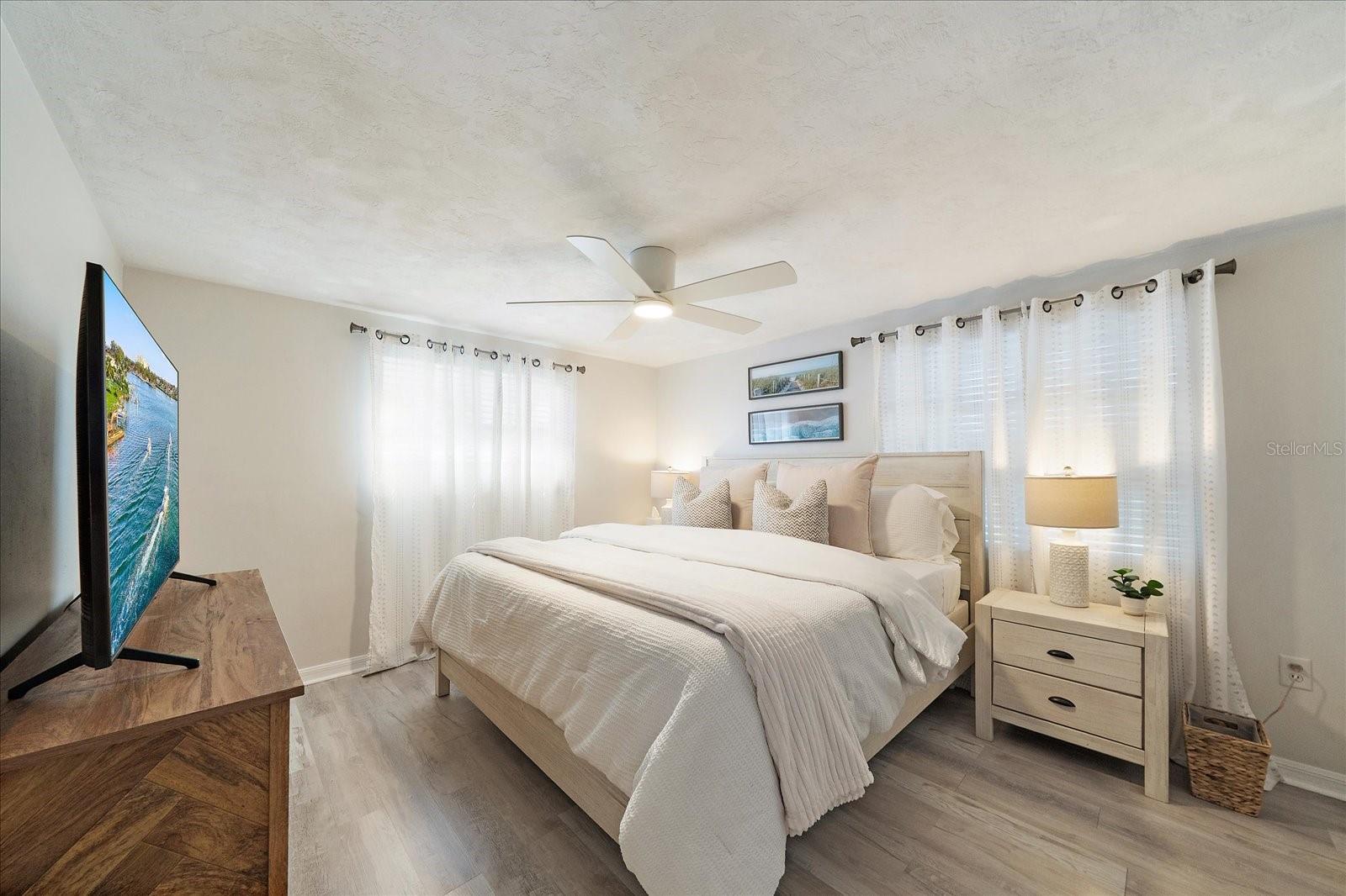 Image 13 of 35 For 2650 Leafy Lane