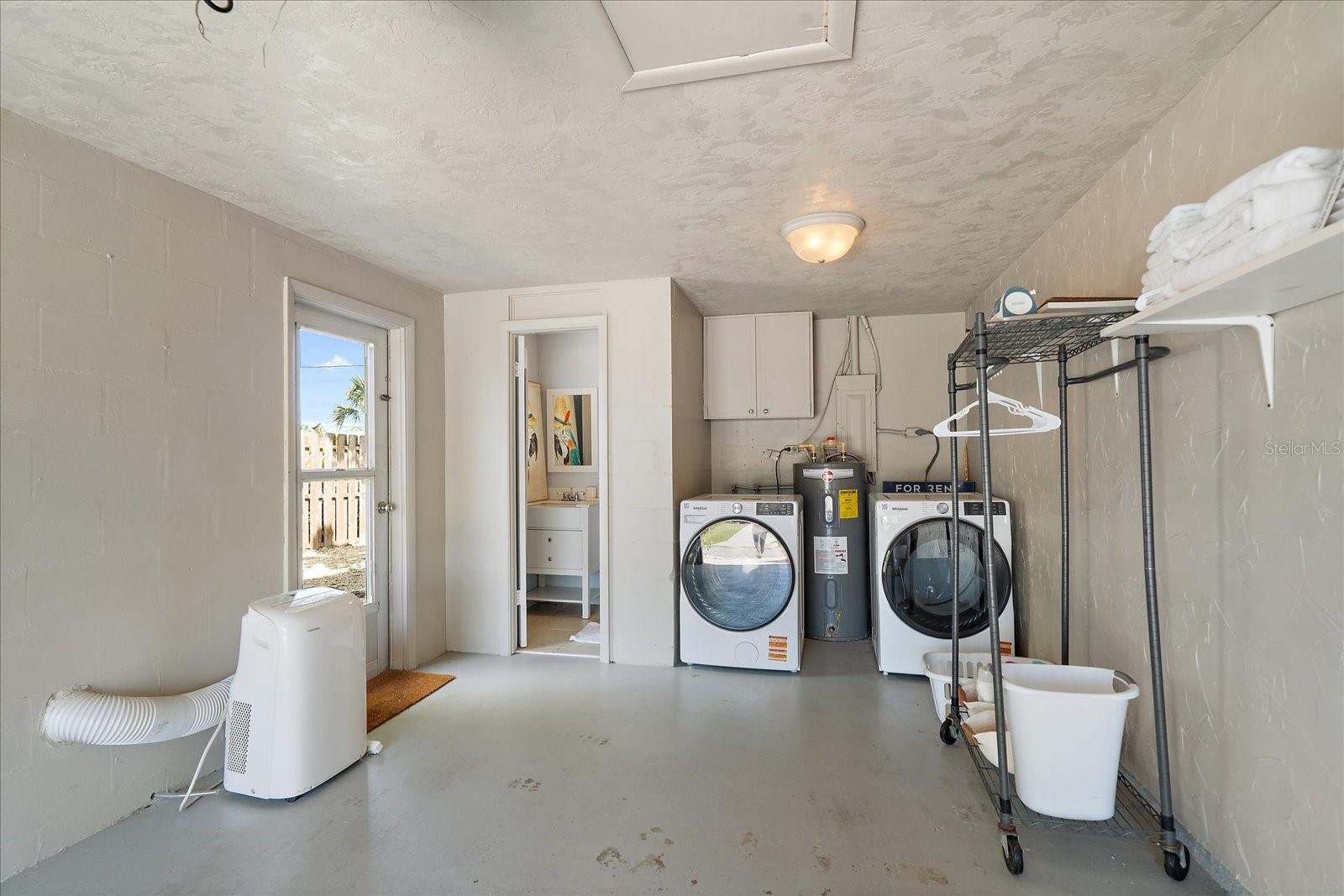 Image 26 of 35 For 2650 Leafy Lane