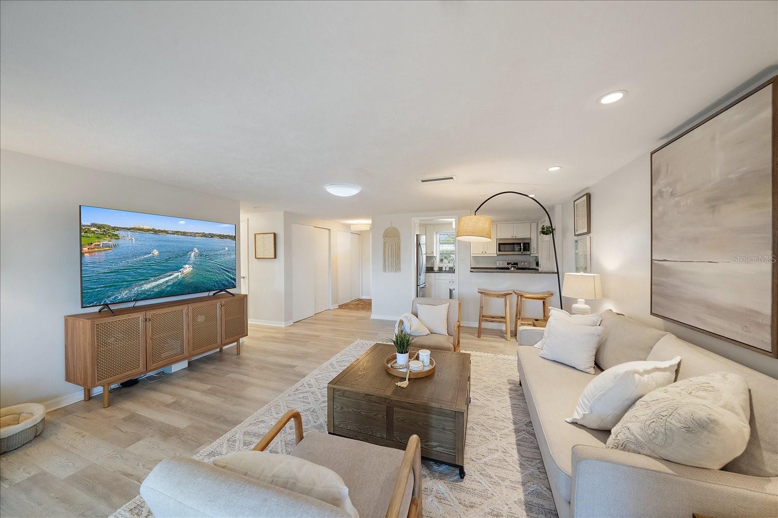 Image 6 of 35 For 2650 Leafy Lane