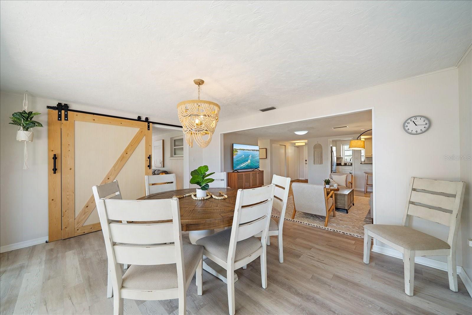 Image 9 of 35 For 2650 Leafy Lane