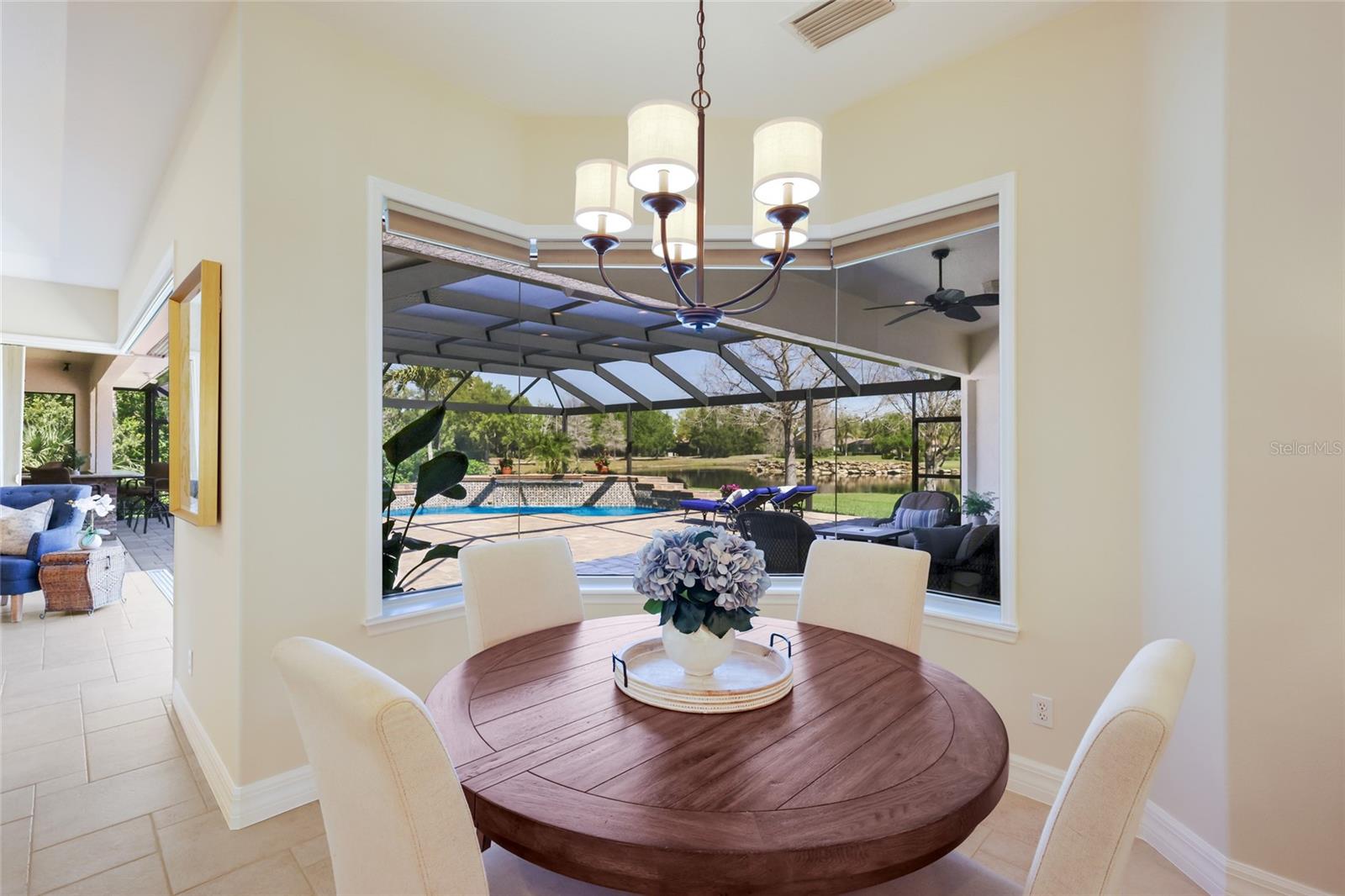 Image 21 of 83 For 7804 Rosehall Cove