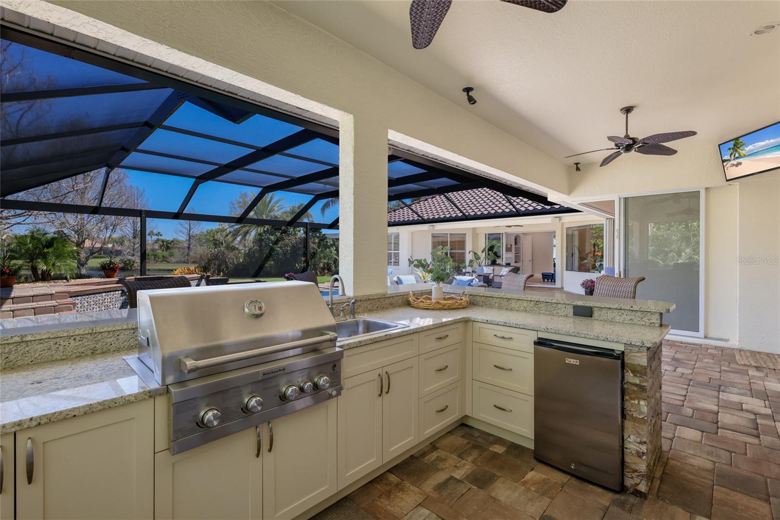 Image 43 of 83 For 7804 Rosehall Cove