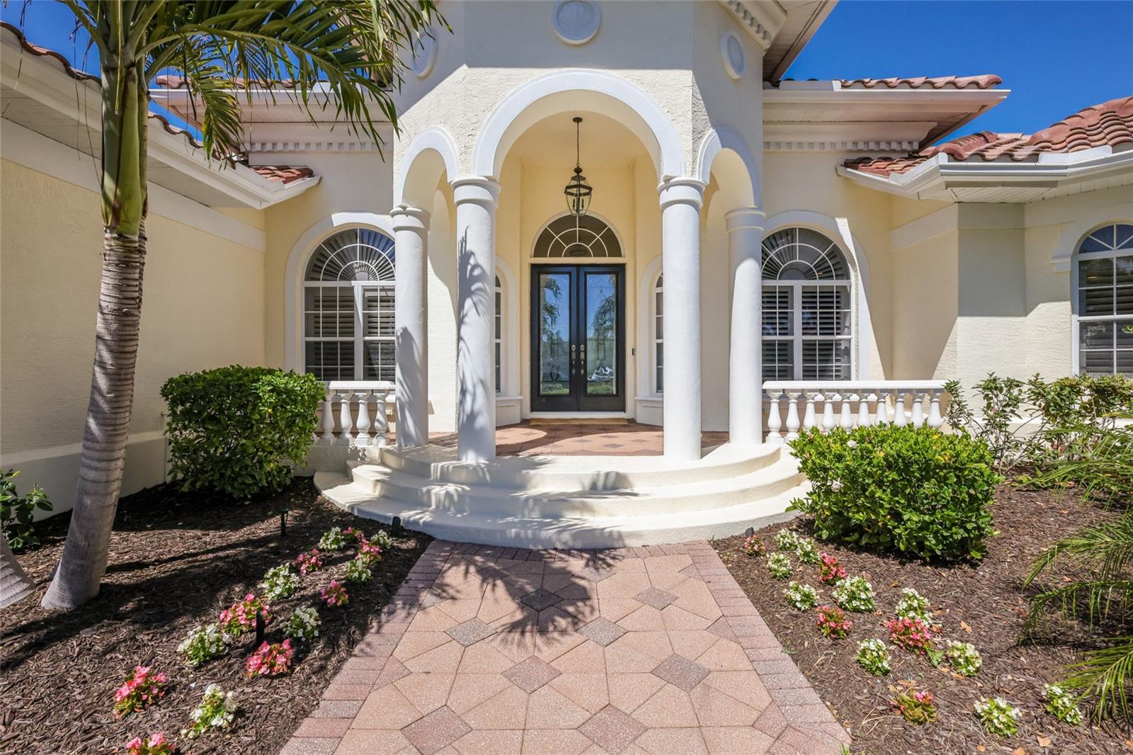 Image 6 of 83 For 7804 Rosehall Cove