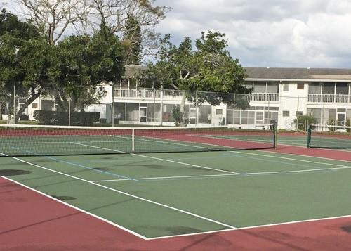 Image 3 of 27 For 4509 3rd Street Circle W 283