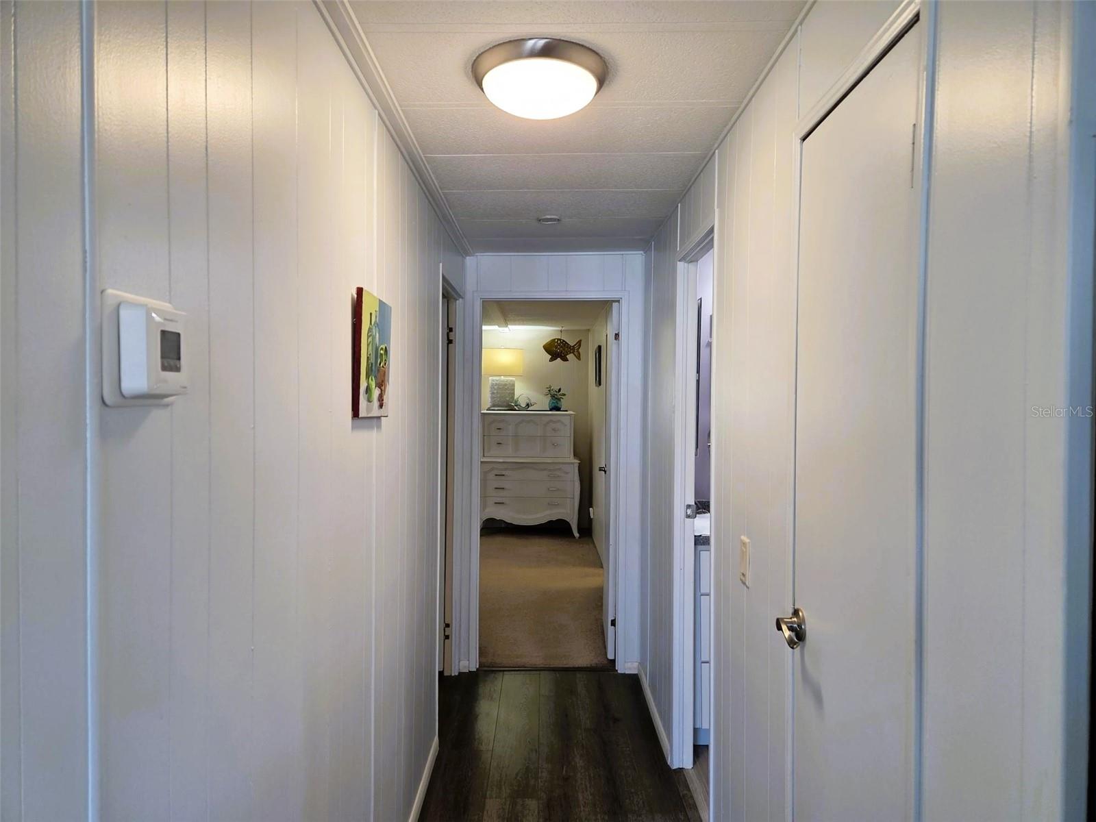 Image 21 of 37 For 3218 Oakwood Boulevard S