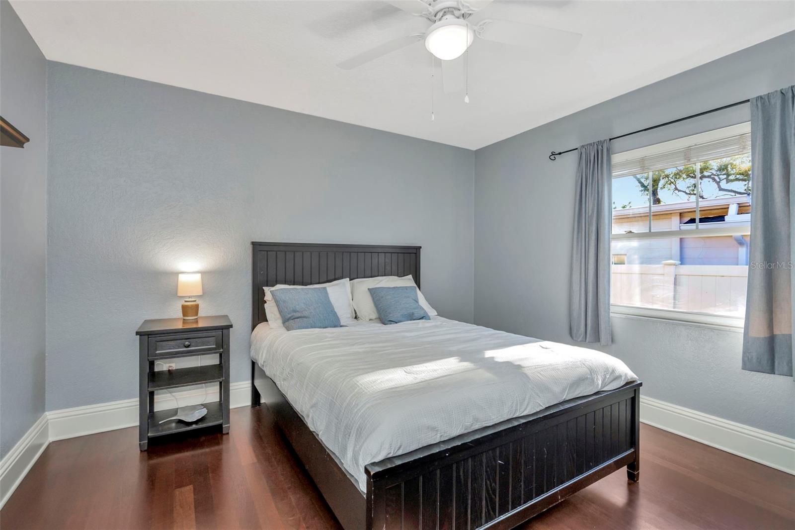 Image 14 of 25 For 167 Barbados Avenue