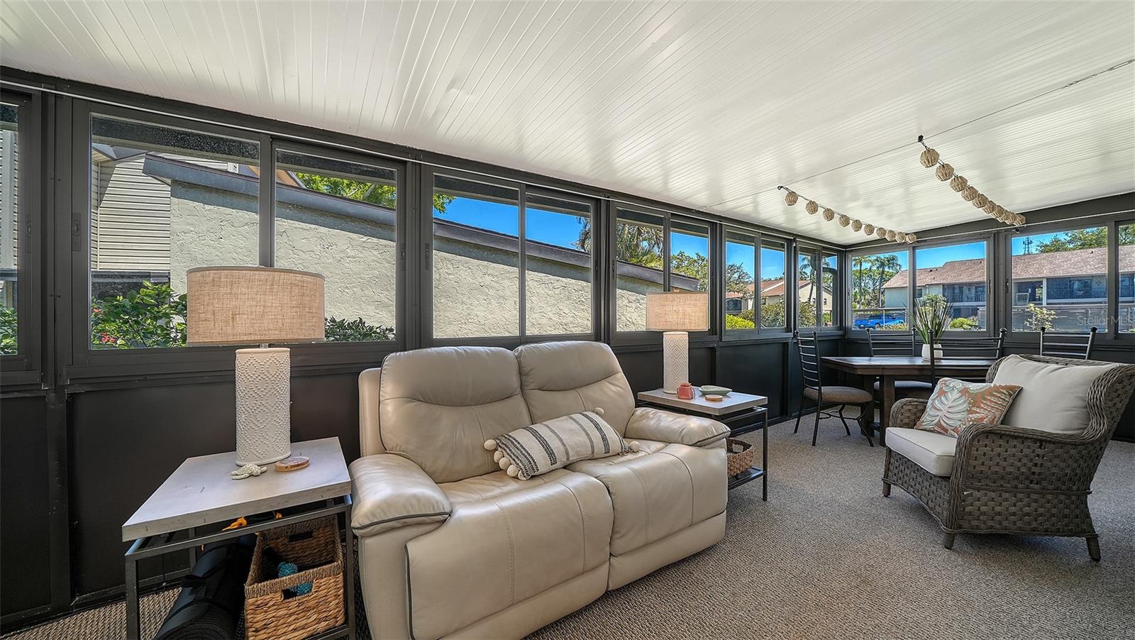 Image 11 of 98 For 712 White Pine Tree Road 77