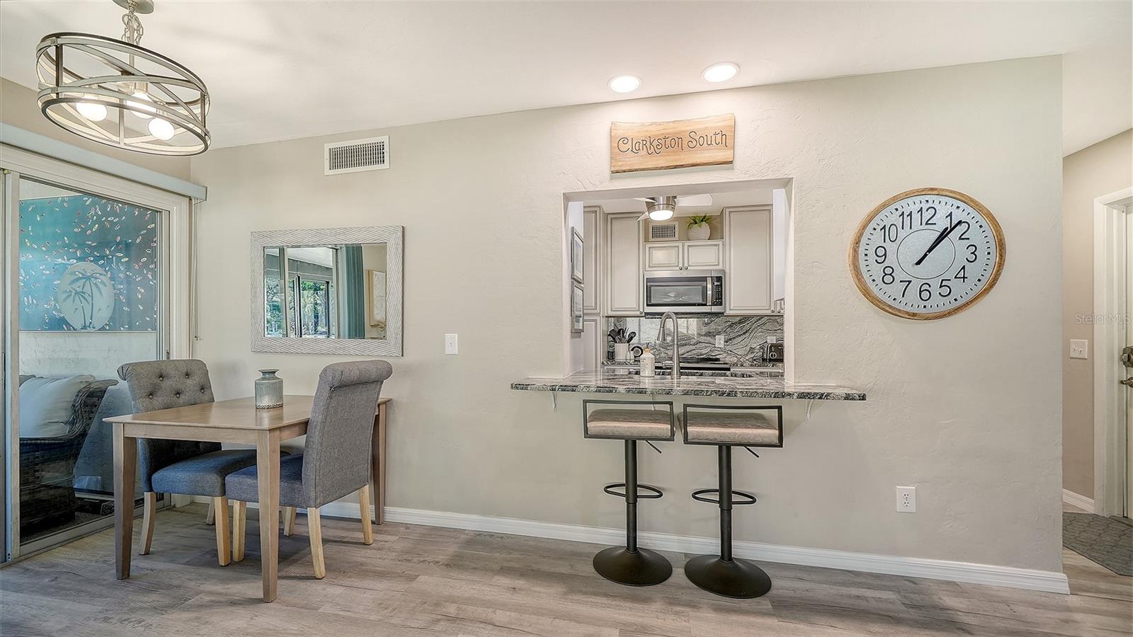 Image 16 of 98 For 712 White Pine Tree Road 77