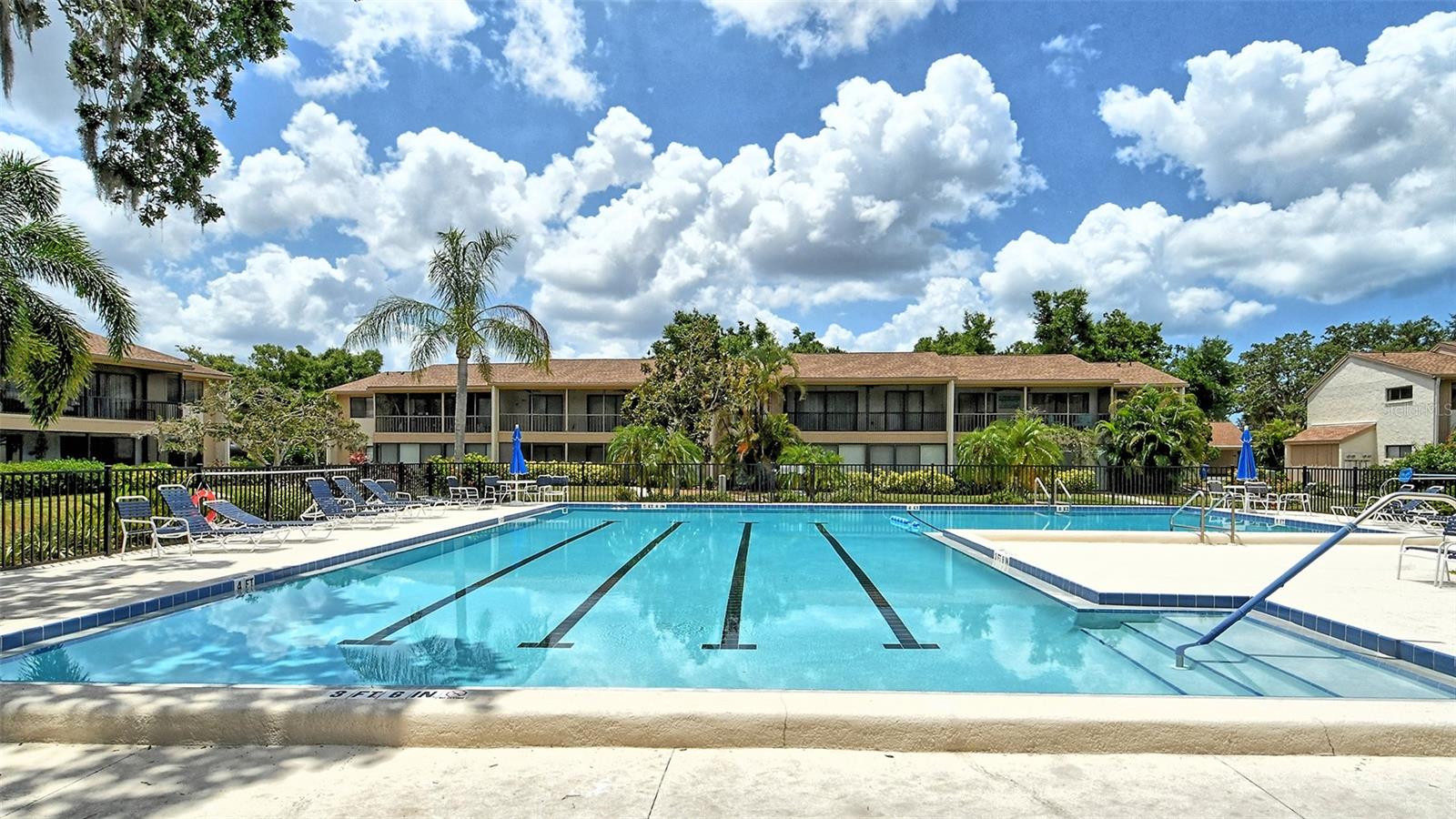 Image 35 of 98 For 712 White Pine Tree Road 77