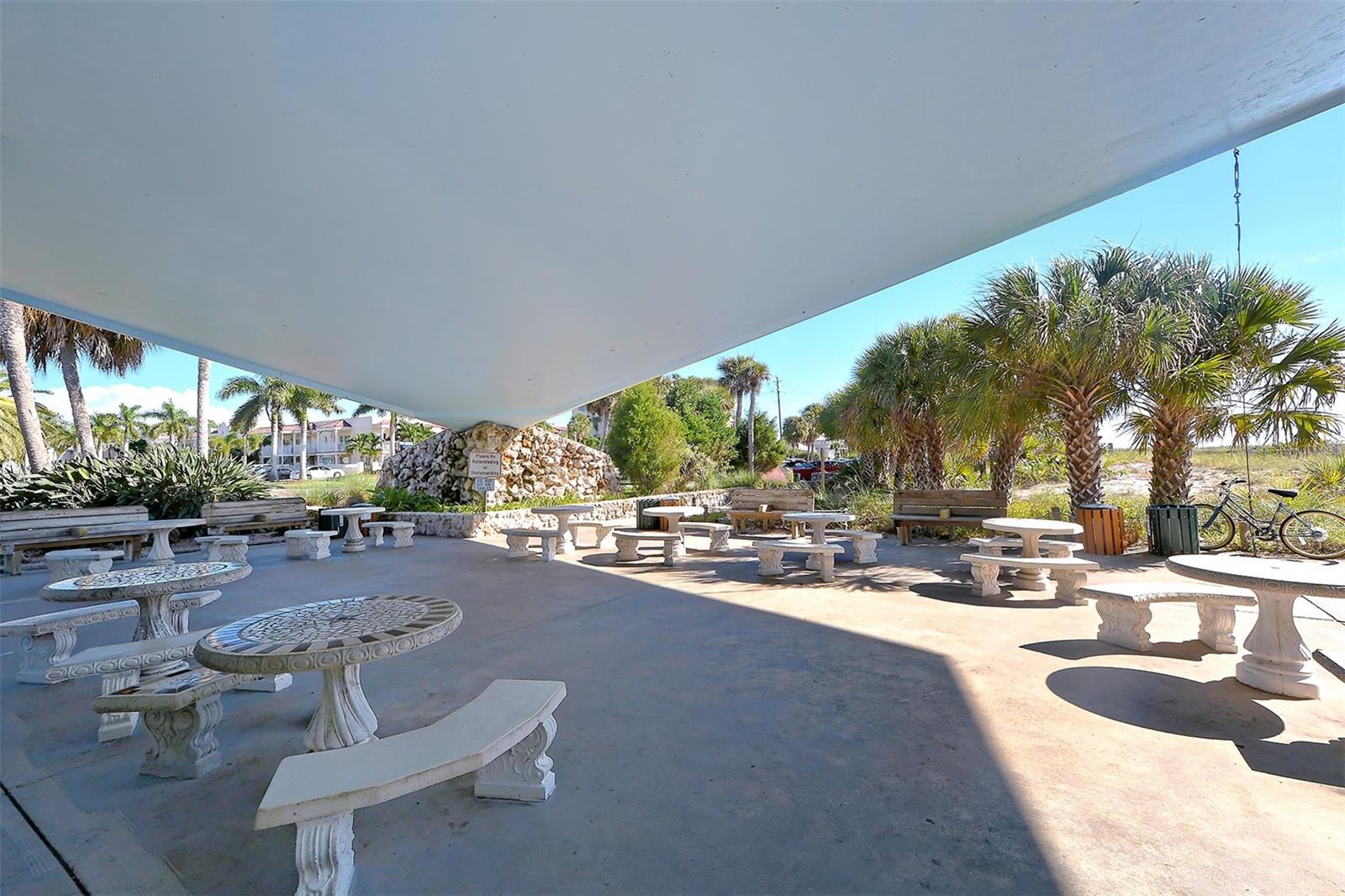 Image 66 of 98 For 712 White Pine Tree Road 77