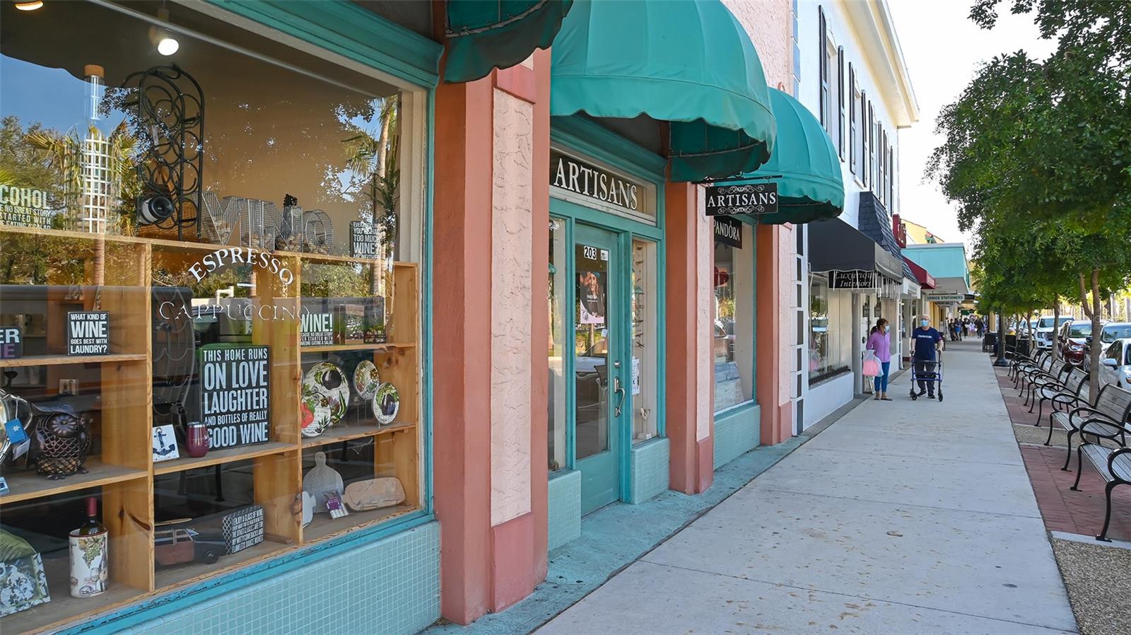 Image 71 of 98 For 712 White Pine Tree Road 77