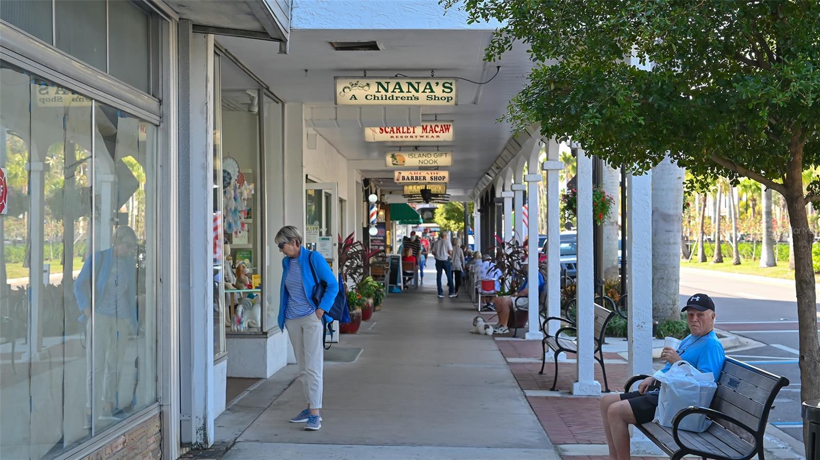 Image 73 of 98 For 712 White Pine Tree Road 77