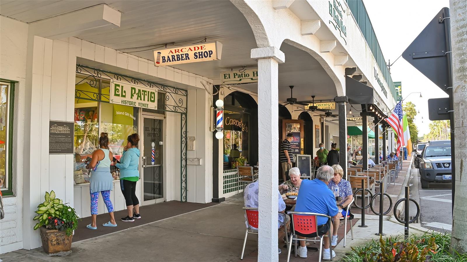 Image 76 of 98 For 712 White Pine Tree Road 77