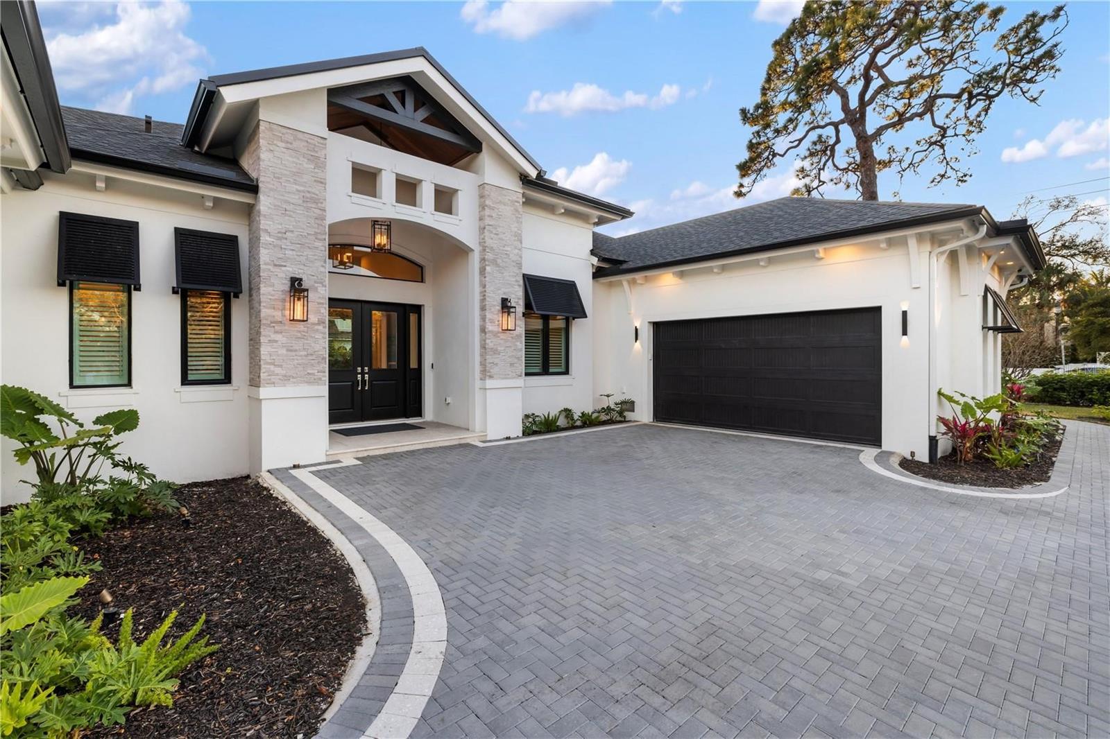 Image 12 of 80 For 1800 Webber Street