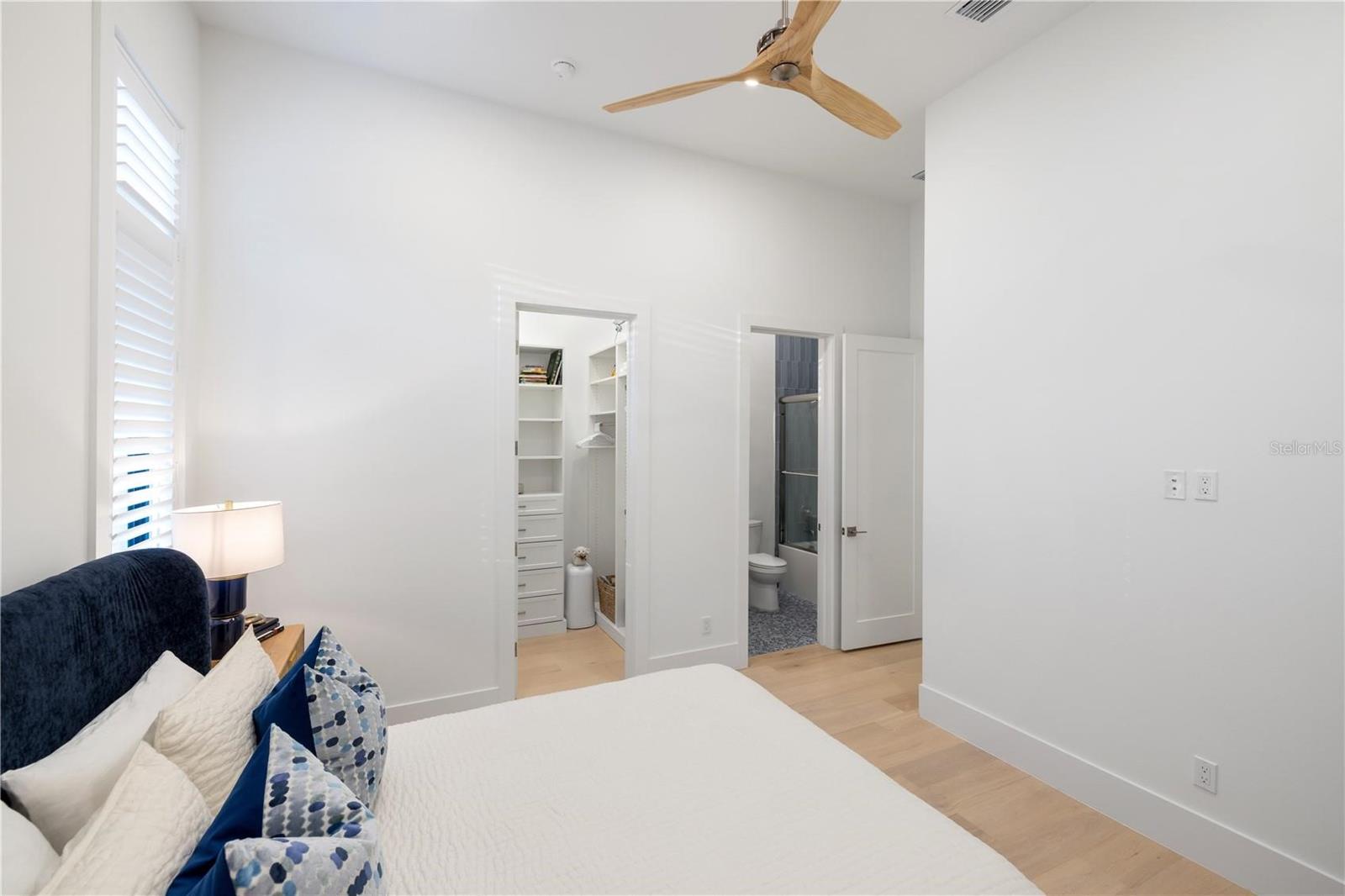 Image 65 of 80 For 1800 Webber Street