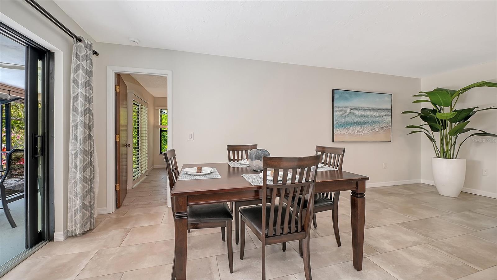 Image 11 of 55 For 5348 Bent Oak Drive