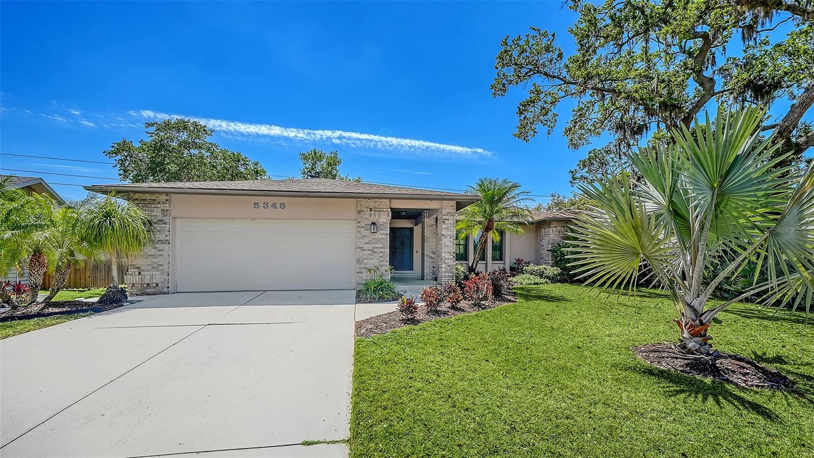 Image 6 of 55 For 5348 Bent Oak Drive