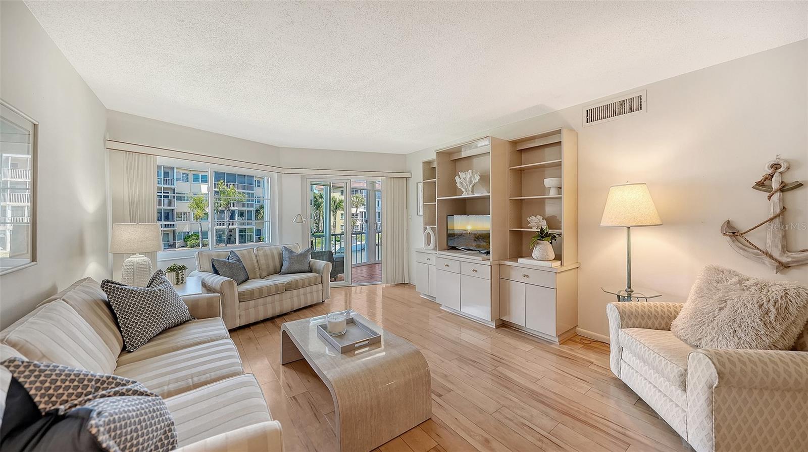 Image 8 of 46 For 1257 Portofino Drive 203