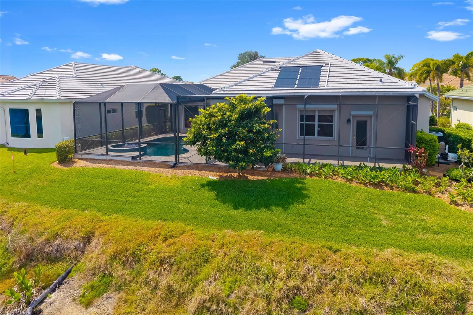 Image 12 of 76 For 1016 Scherer Way