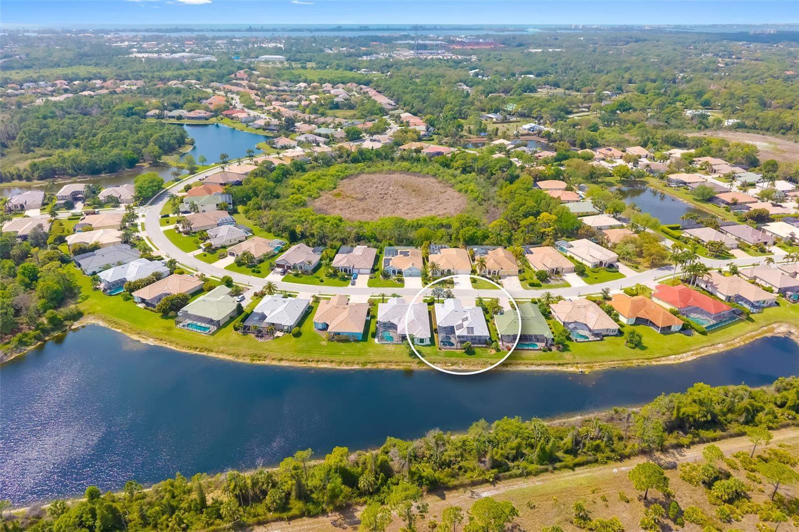 Image 15 of 76 For 1016 Scherer Way