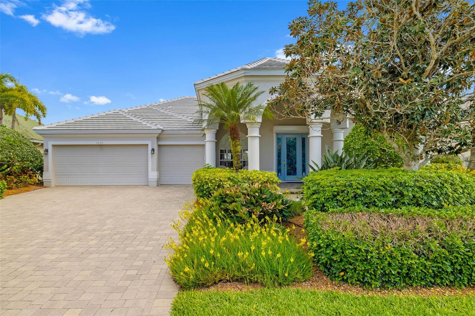 Image 4 of 76 For 1016 Scherer Way