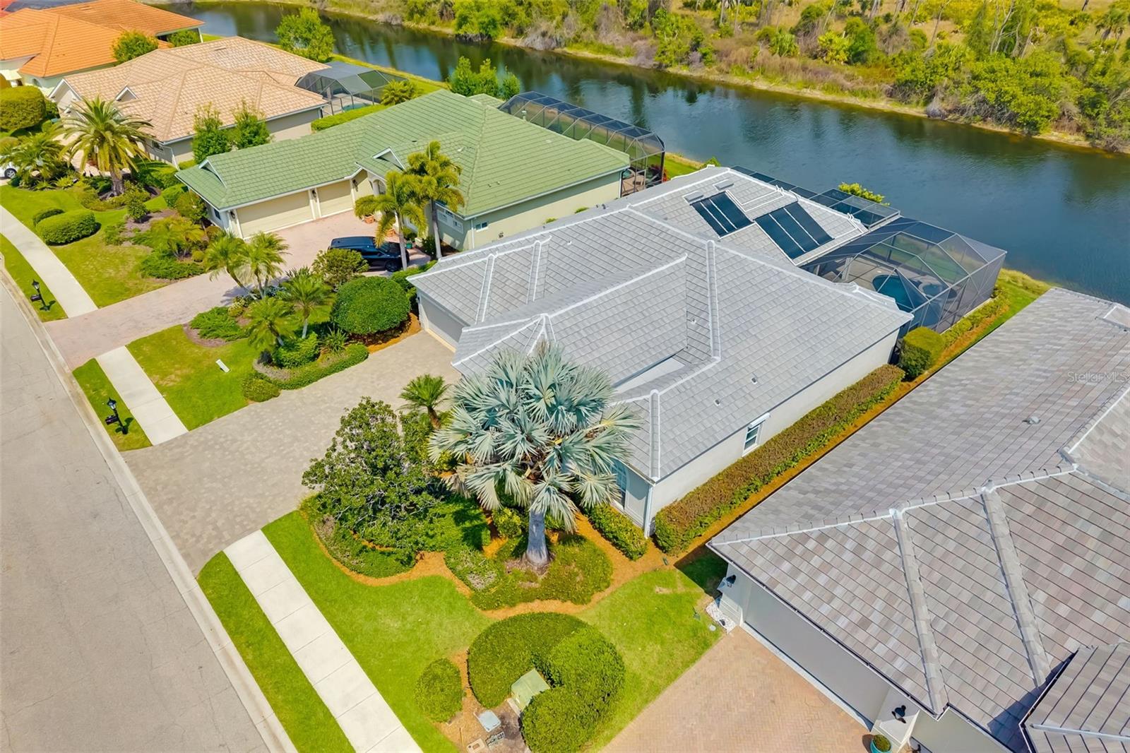 Image 6 of 76 For 1016 Scherer Way