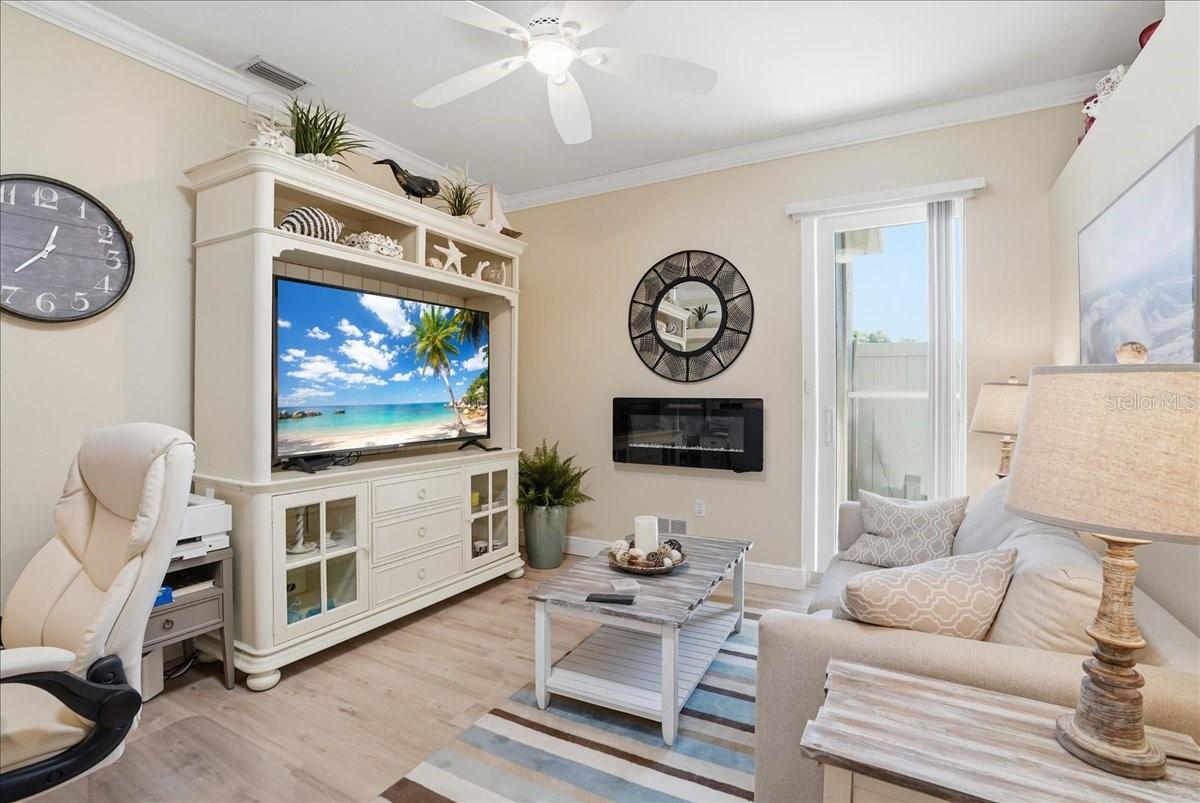 Image 22 of 69 For 6911 Stoneywalk Court