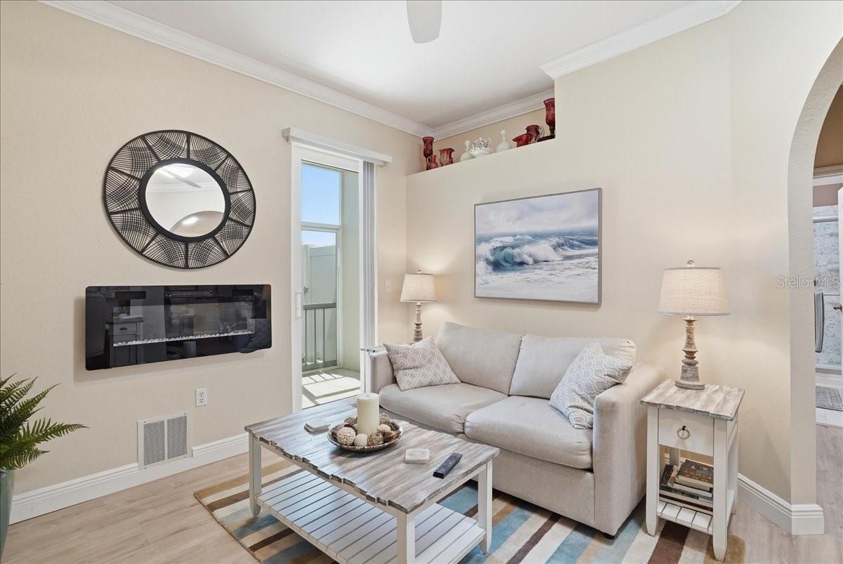 Image 23 of 69 For 6911 Stoneywalk Court