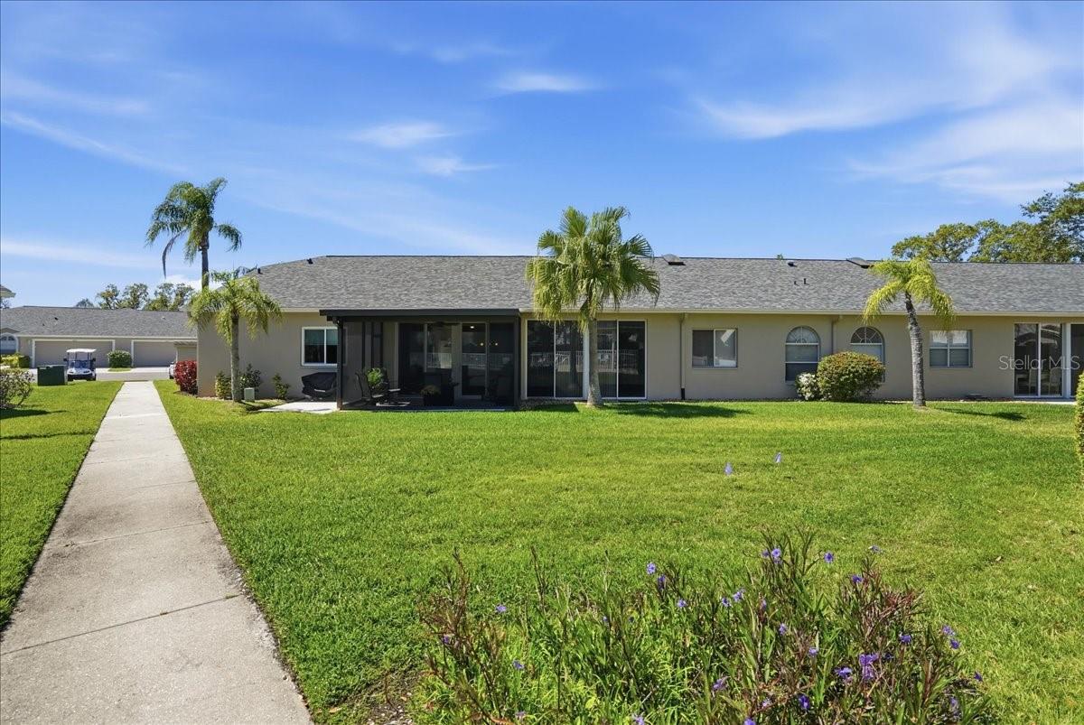 Image 6 of 69 For 6911 Stoneywalk Court