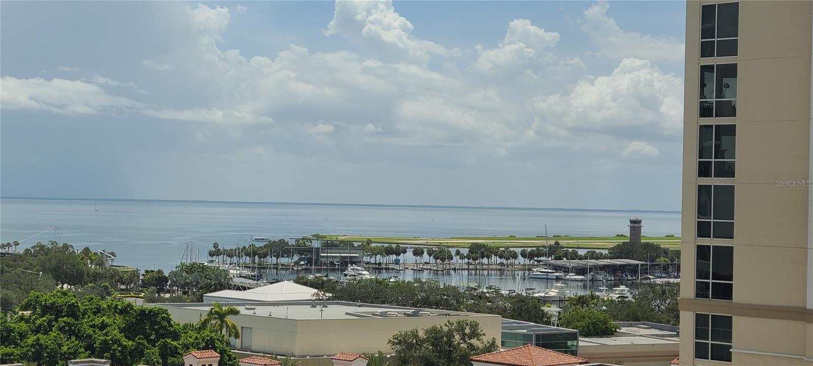 Image 36 of 42 For 126 4th Avenue Ne 801