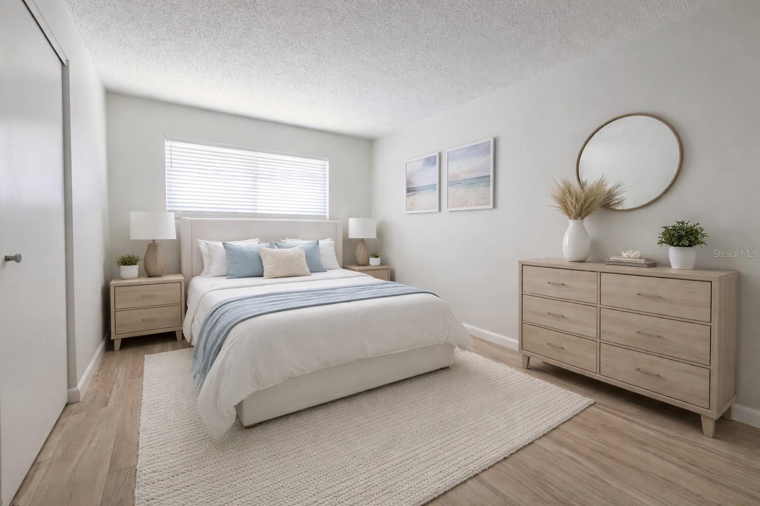 Image 11 of 31 For 6033 34th Street W 28