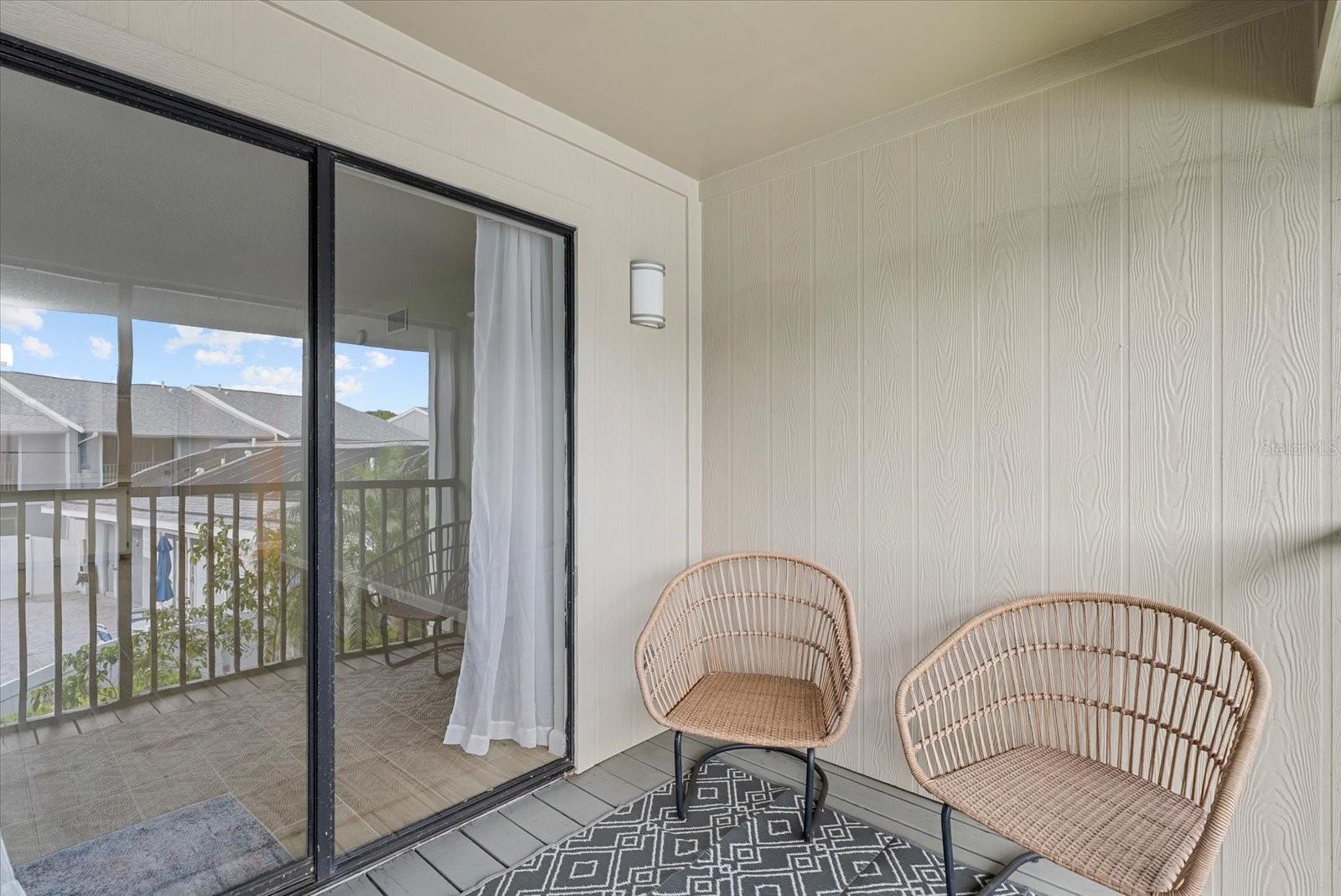 Image 20 of 31 For 6033 34th Street W 28