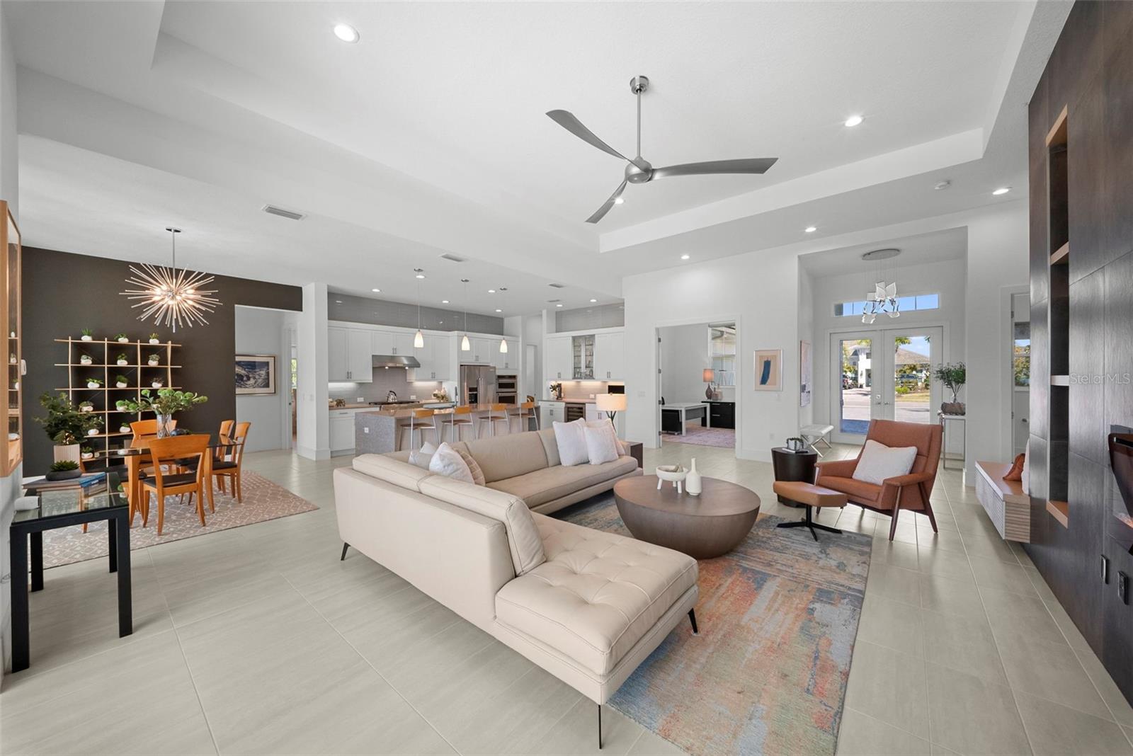 Image 11 of 64 For 16826 Clearlake Avenue