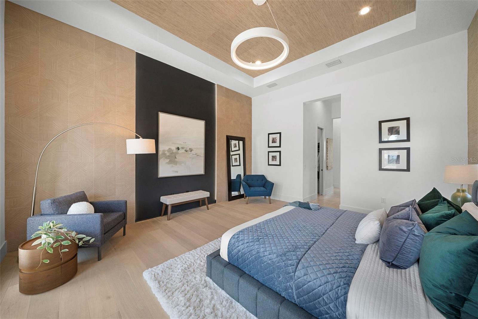 Image 23 of 64 For 16826 Clearlake Avenue