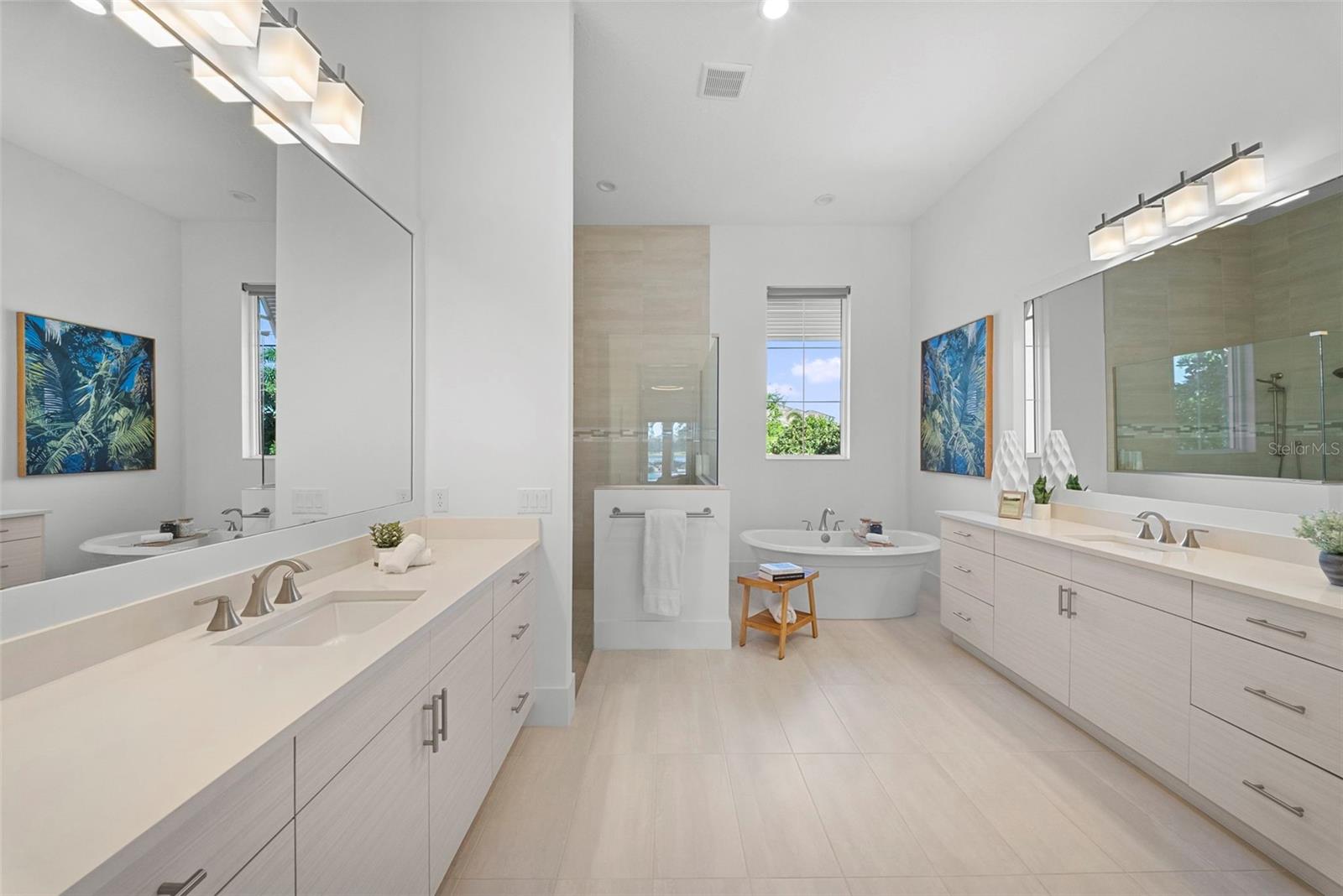 Image 24 of 64 For 16826 Clearlake Avenue