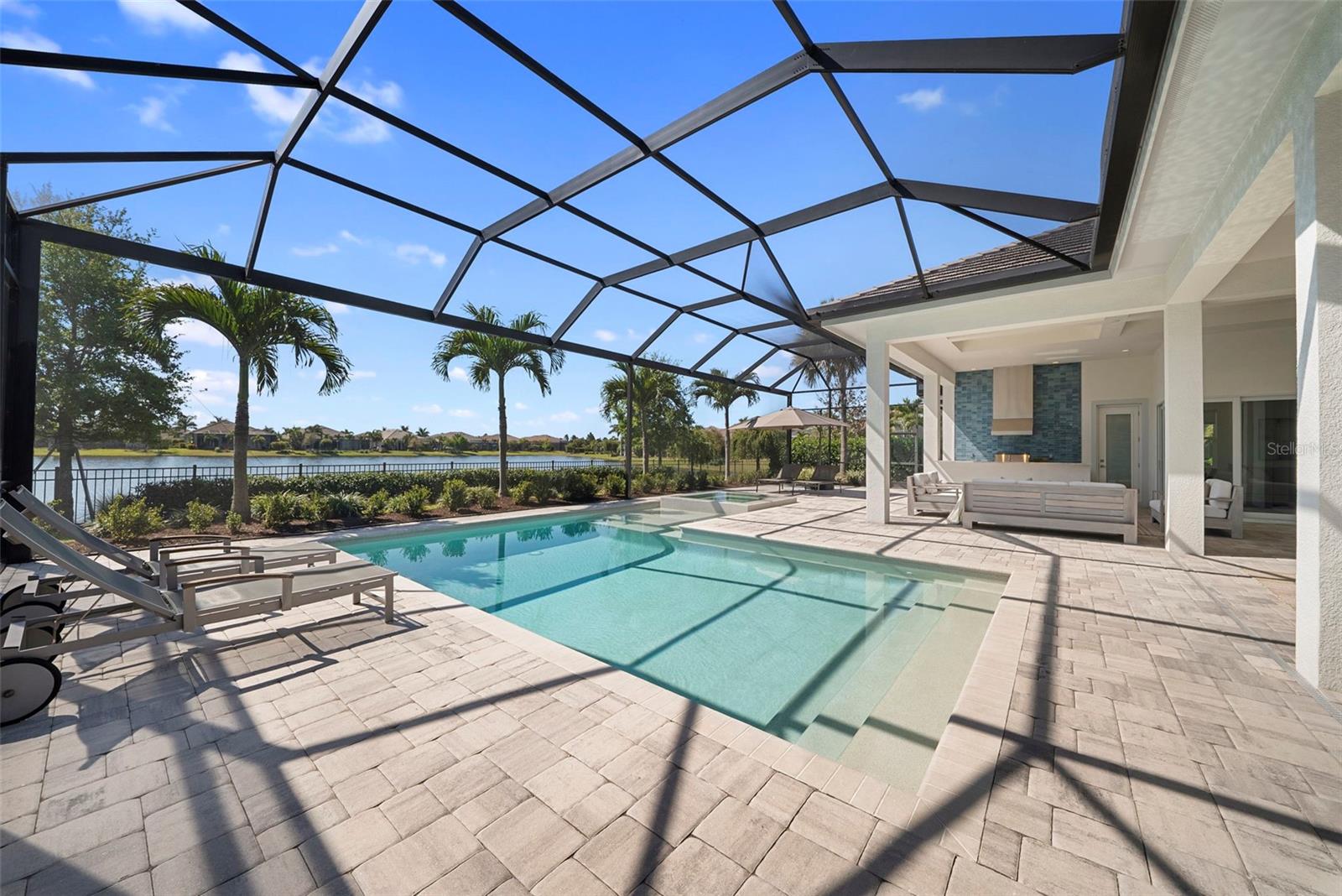 Image 44 of 64 For 16826 Clearlake Avenue