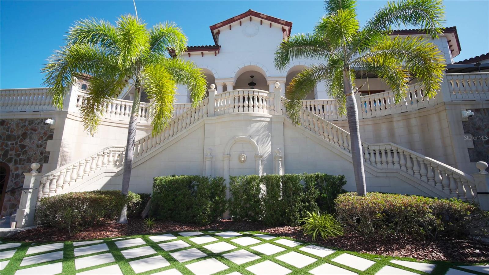 Image 60 of 64 For 16826 Clearlake Avenue